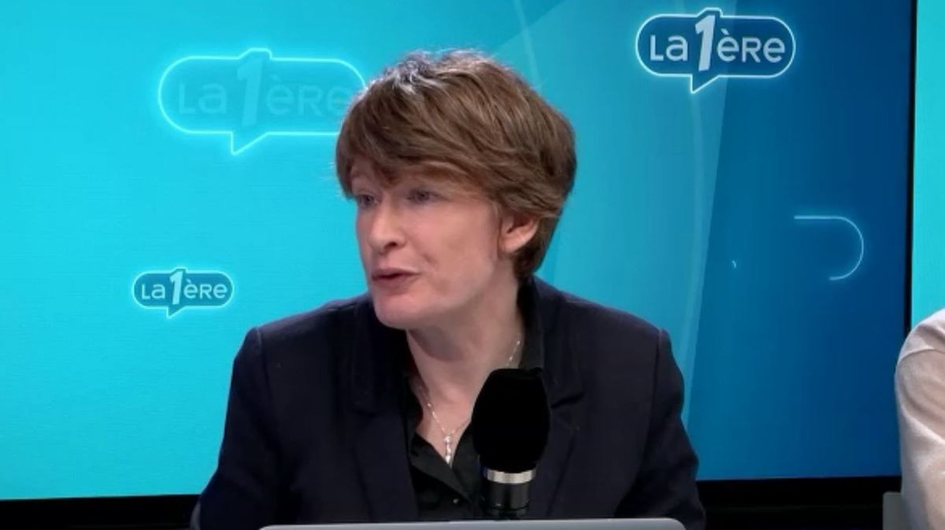 Le Pen en direct, impossible à la télé belge: comment marche le