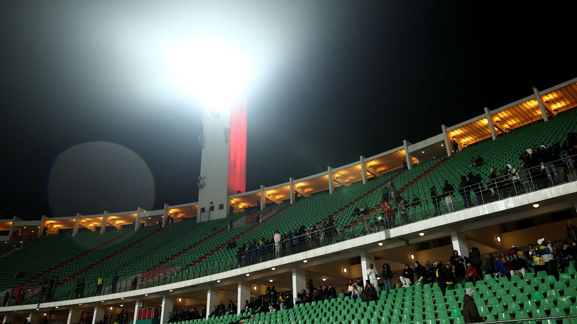 Faible affluence à la CAN : accès gratuit autorisé après le coup d’envoi