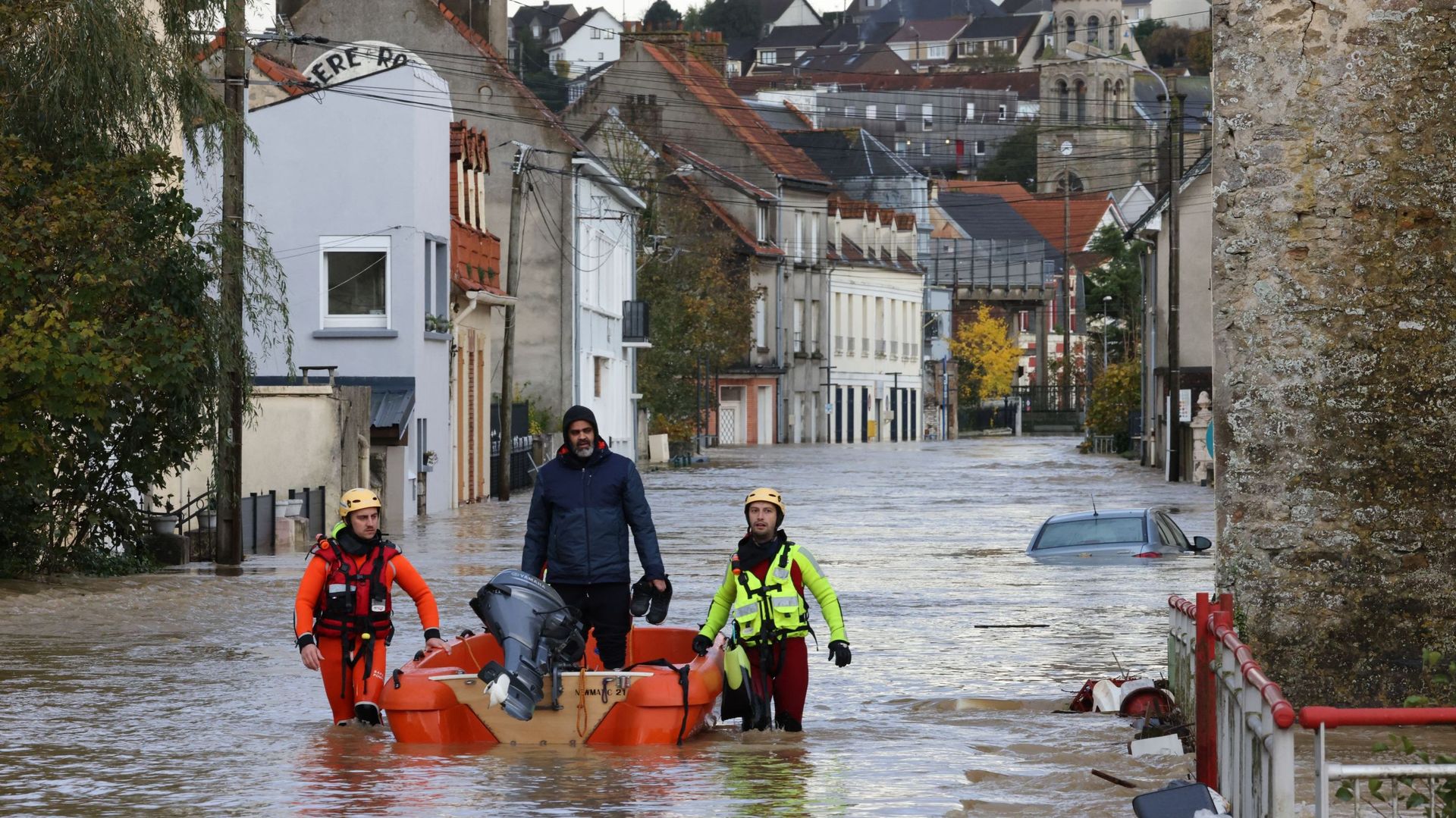 France : Le Pas-de-Calais Passe En Vigilance Rouge Pluie-inondation ...