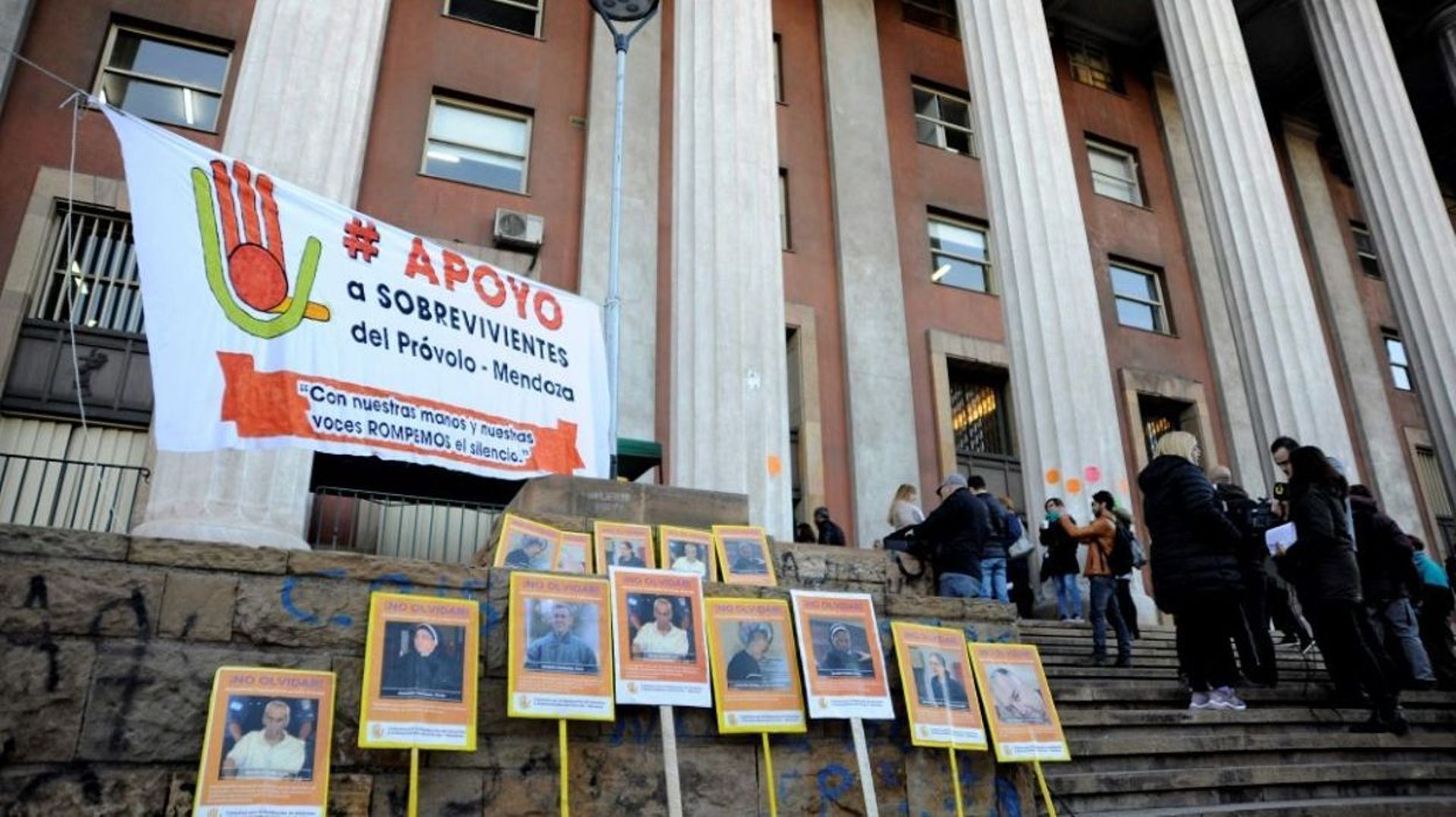 Argentine: ouverture du procès pour complicité dans l'affaire de viols d'enfants sourds par des prêtres