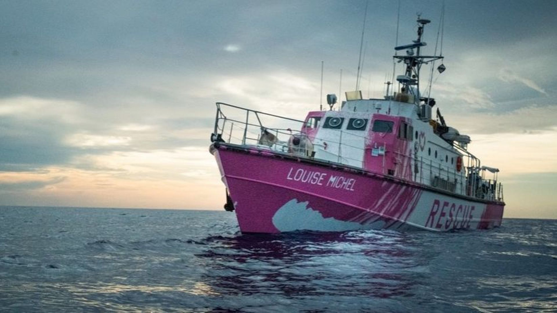 "Louise Michel", un bateau féministe pour secourir les migrants en Méditerranée