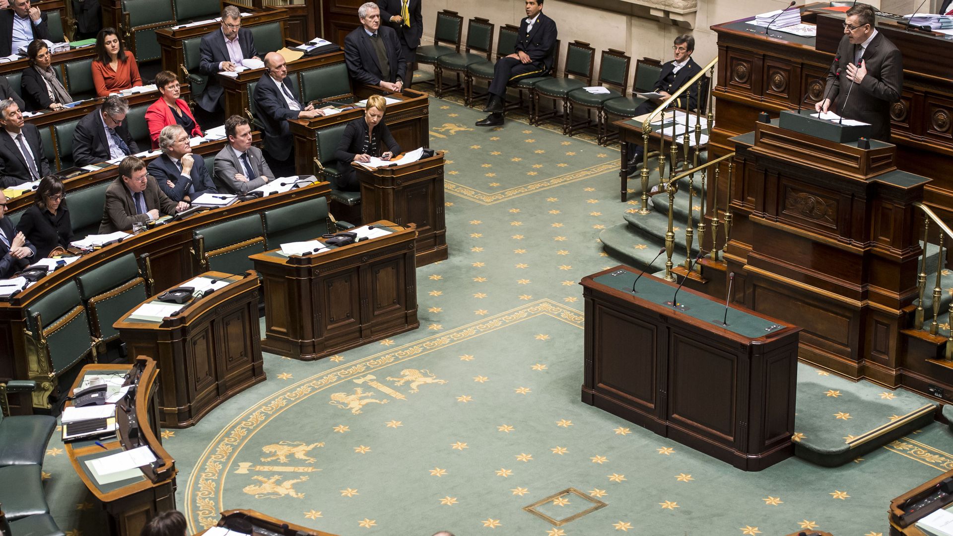 Avec 15 sièges, Bruxelles est-elle sous-représentée à la Chambre?