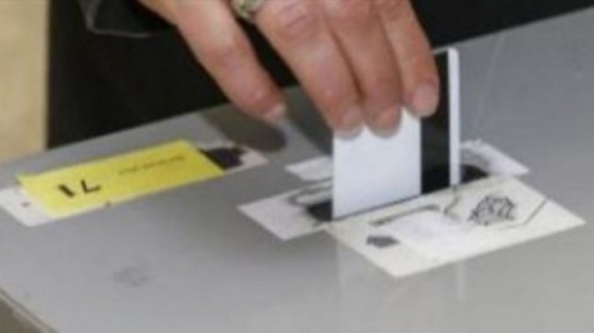 Vote électronique aux élections de mai 2014: PwC n'a pas débusqué le bug 