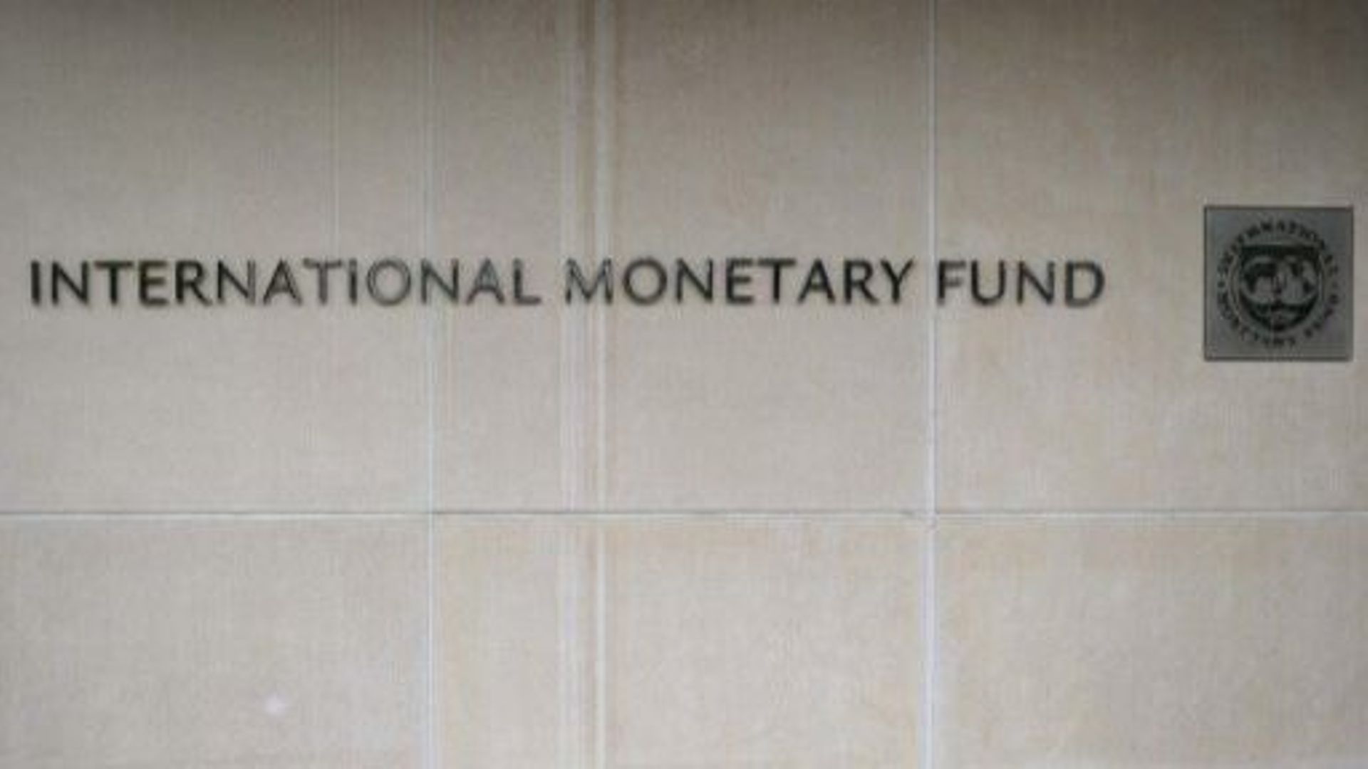 Le FMI verse une aide au Mali, espère le réengagement des pays donateurs