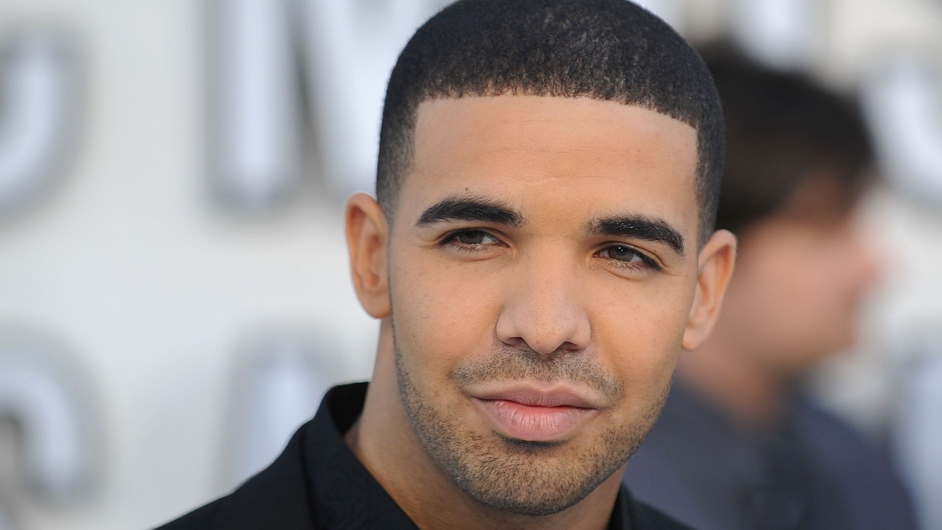 Drake dévoile la pochette de son nouvel album - rtbf.be