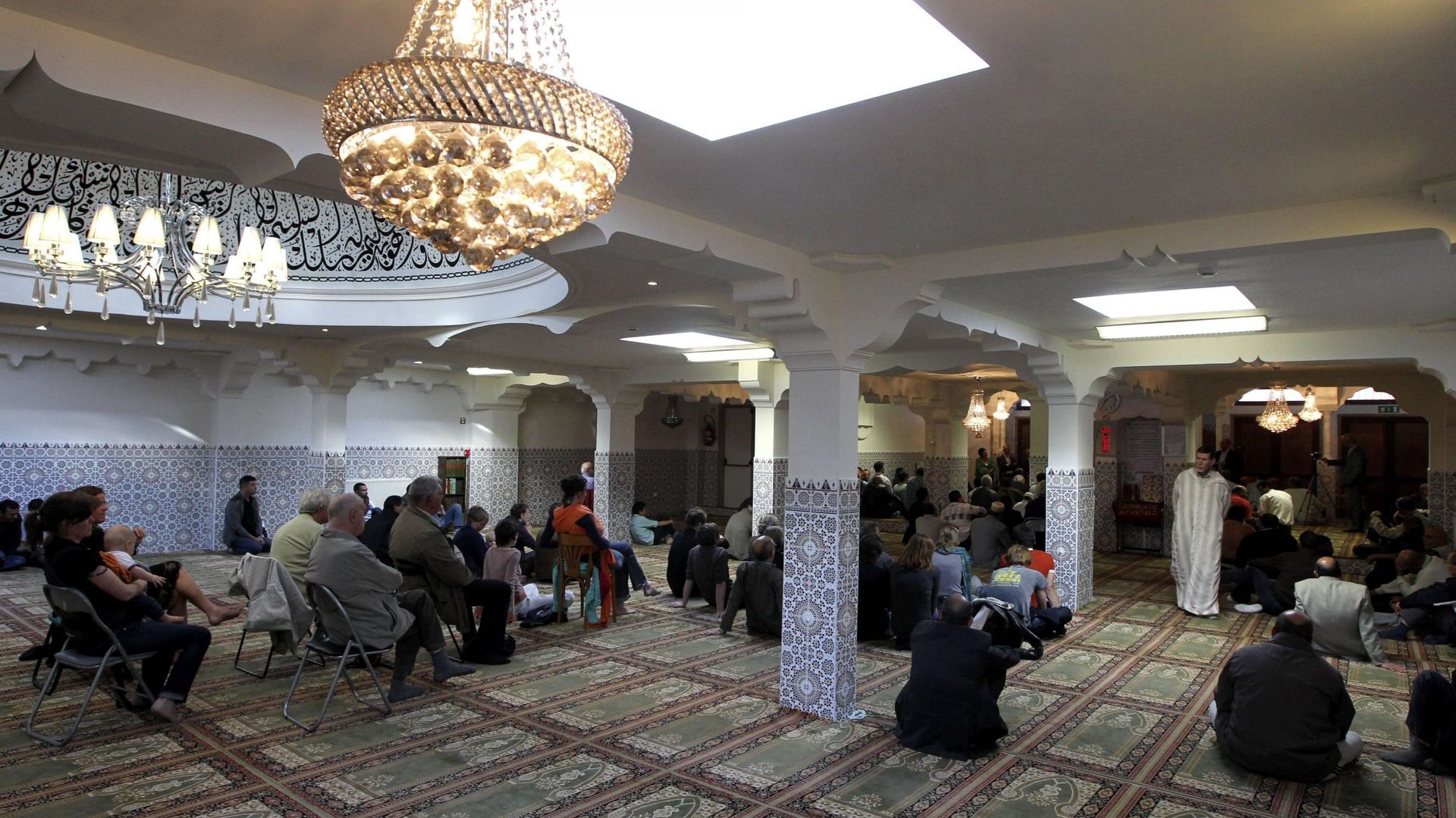 Qui finance les imams et les mosquées en Belgique?