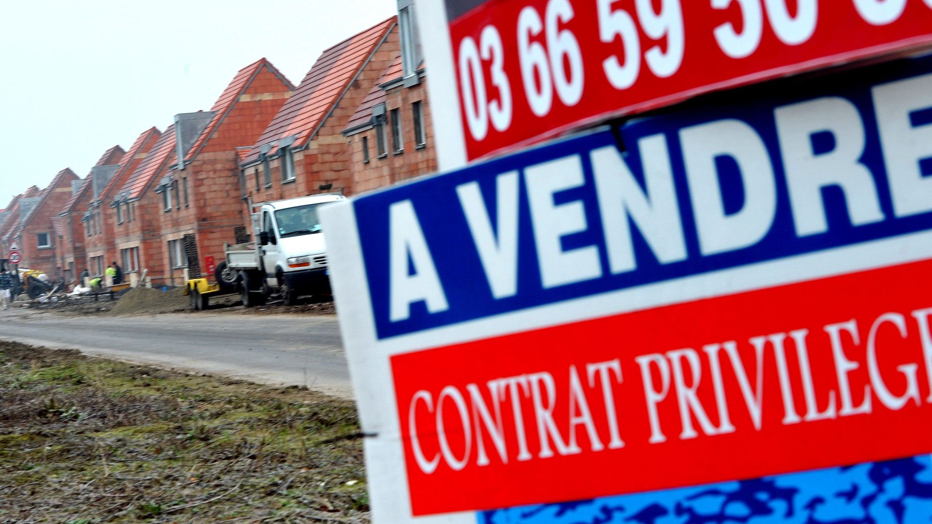 Immobilier belge surévalué: les prix vont-ils s'écrouler? Faut-il vendre?