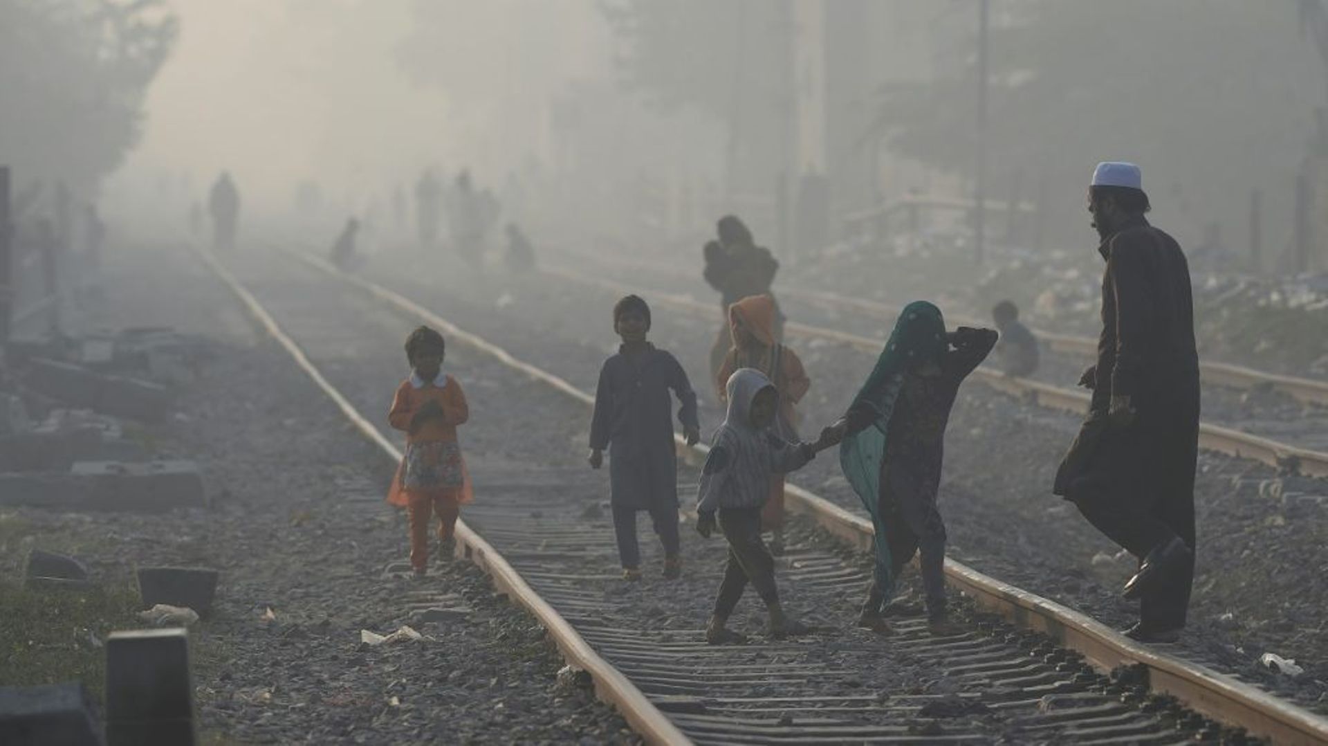 Jour de smog à Lahore au Pakistan, le 16 novembre 2021