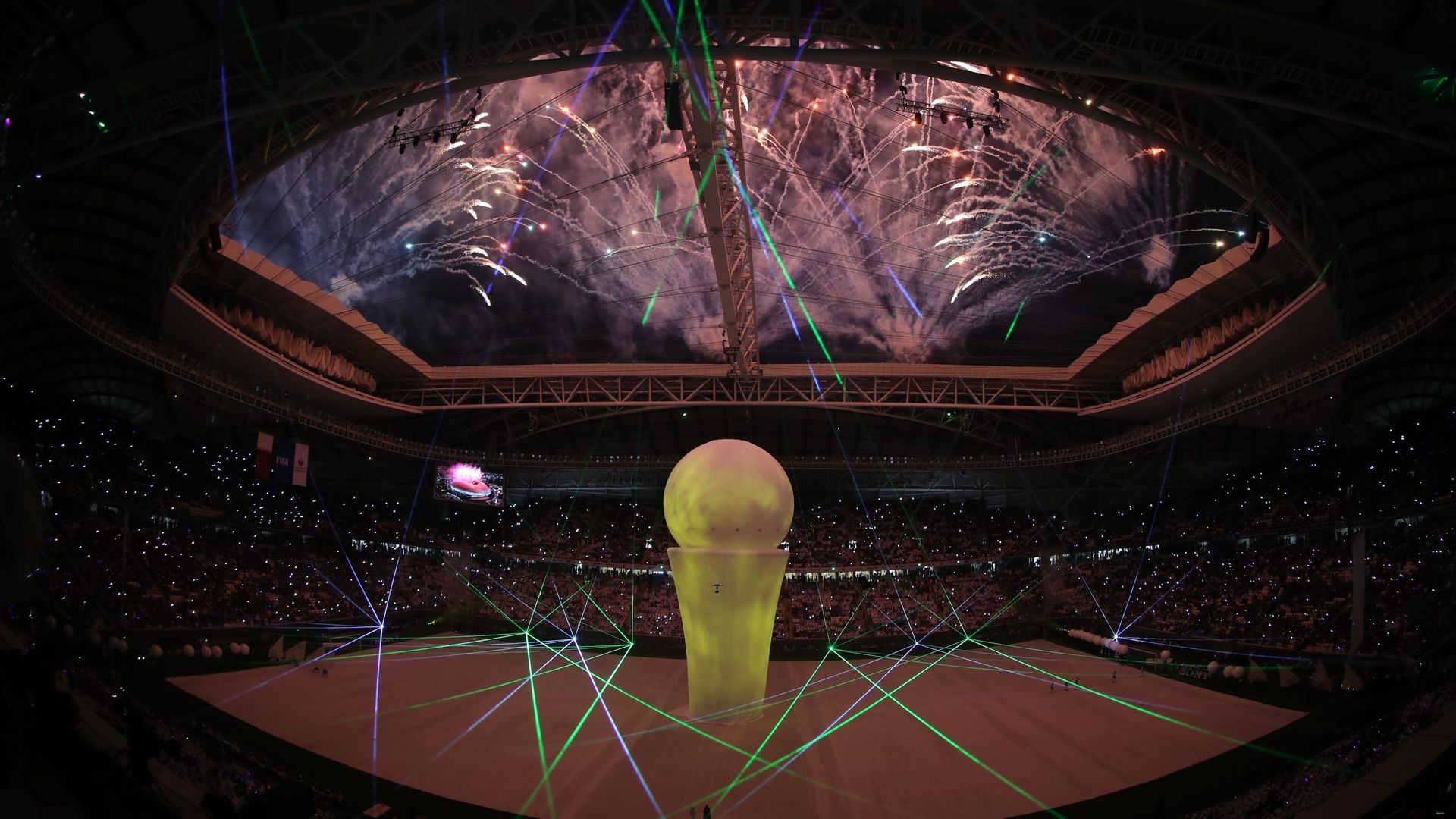 inauguration-du-premier-stade-qatari-construit-pour-le-mondial-2022