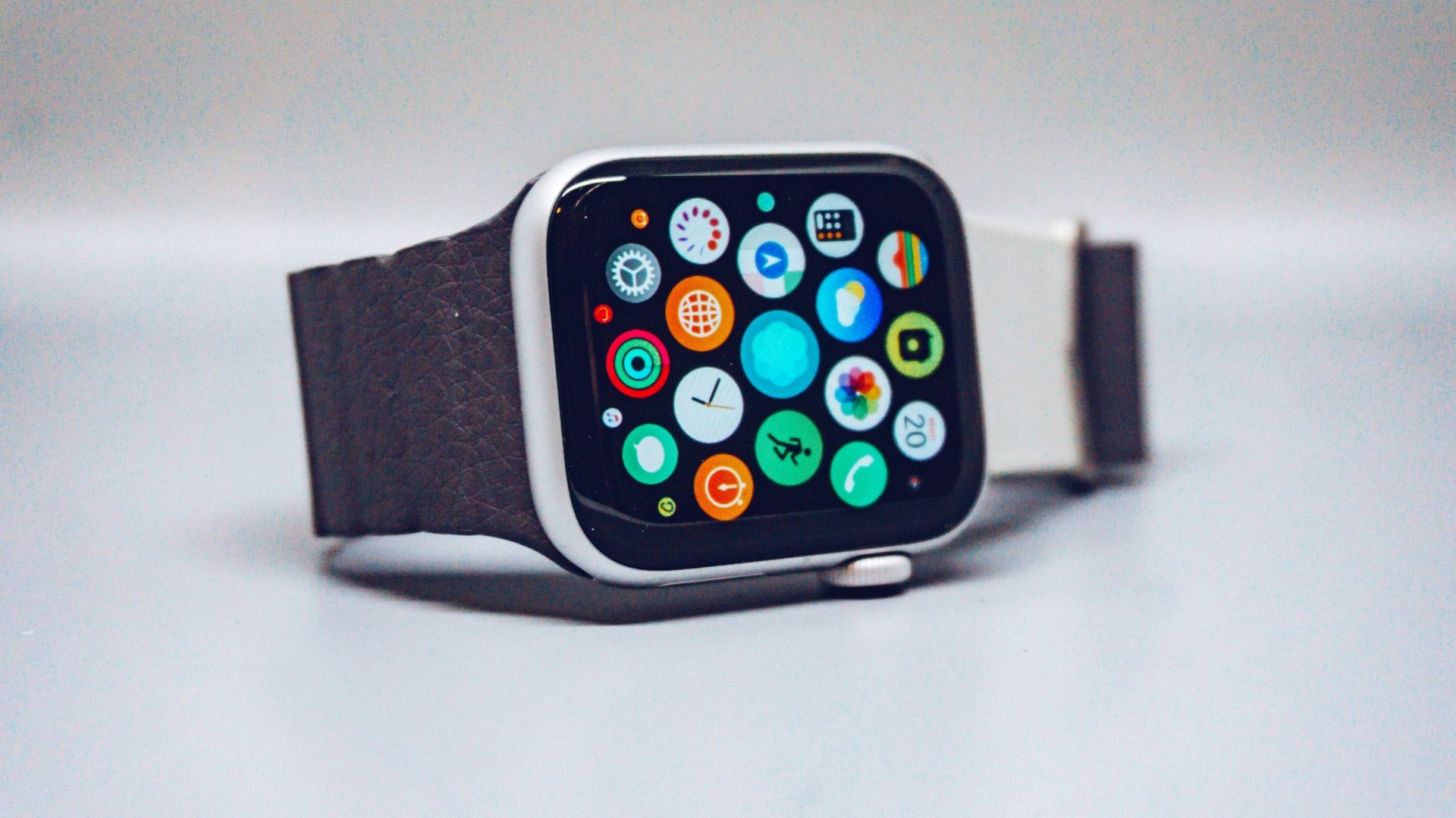 Comment changer le bracelet de son Apple Watch et pour pas cher? 