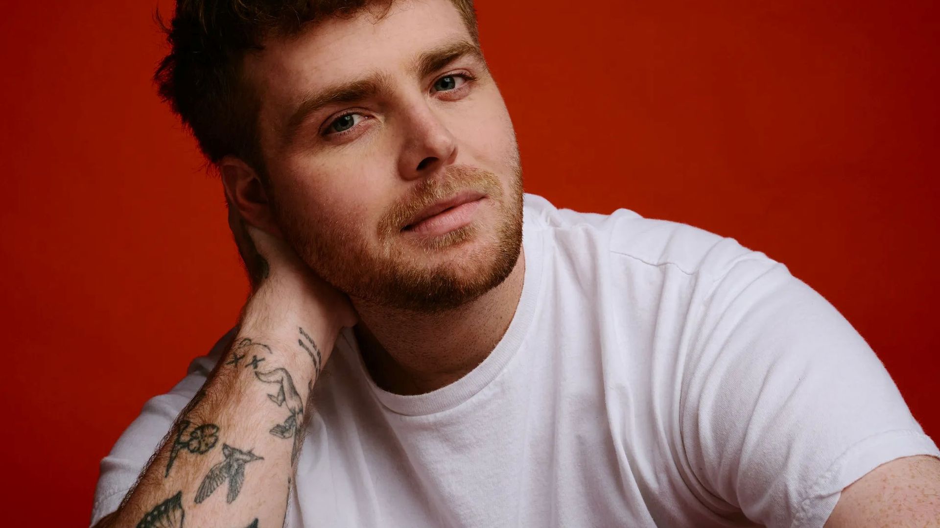 Alex Warren sera en concert chez nous le 18 avril 2026