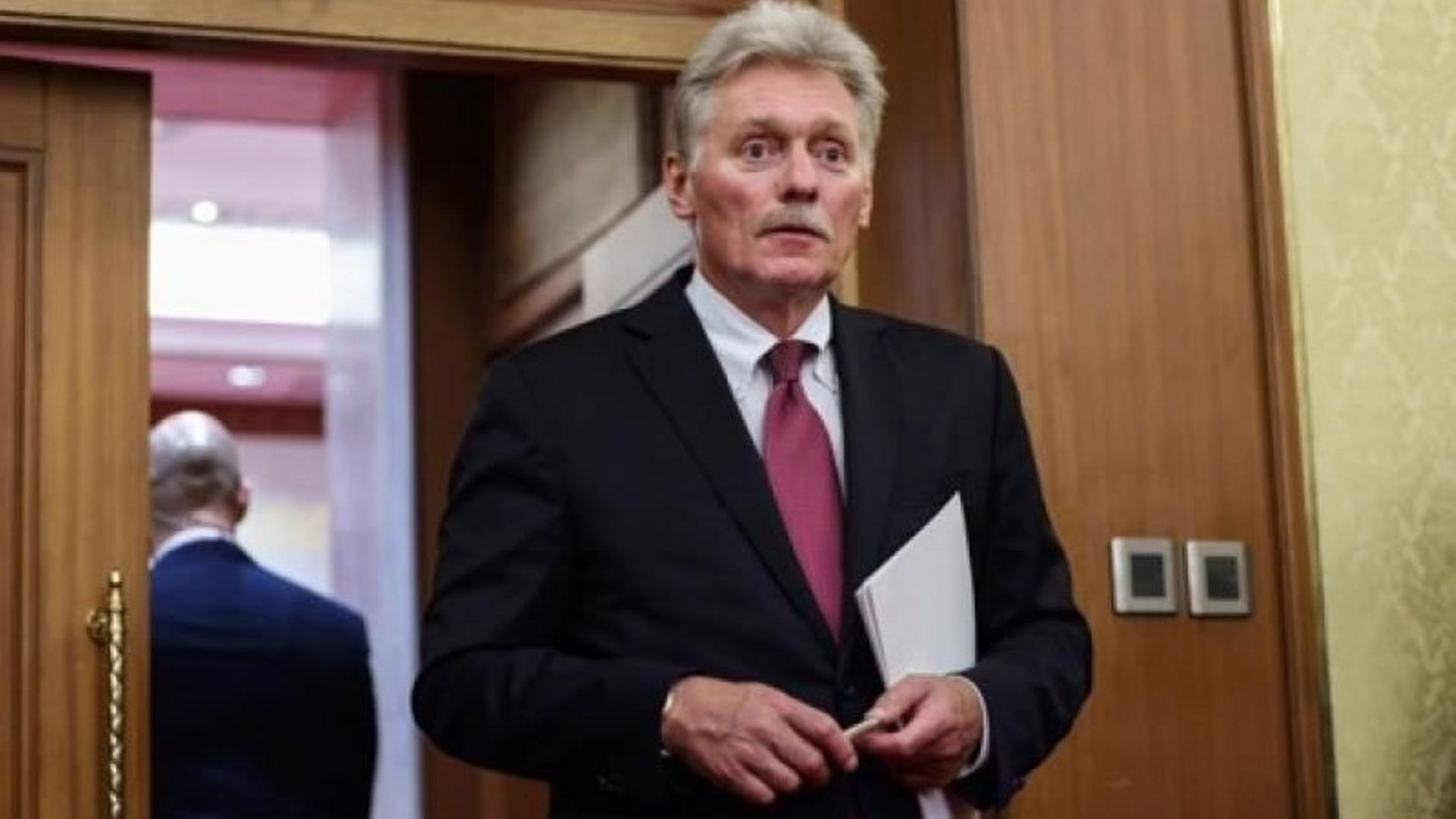 Les négociations de paix avec l'Ukraine sont en "pause", affirme le Kremlin