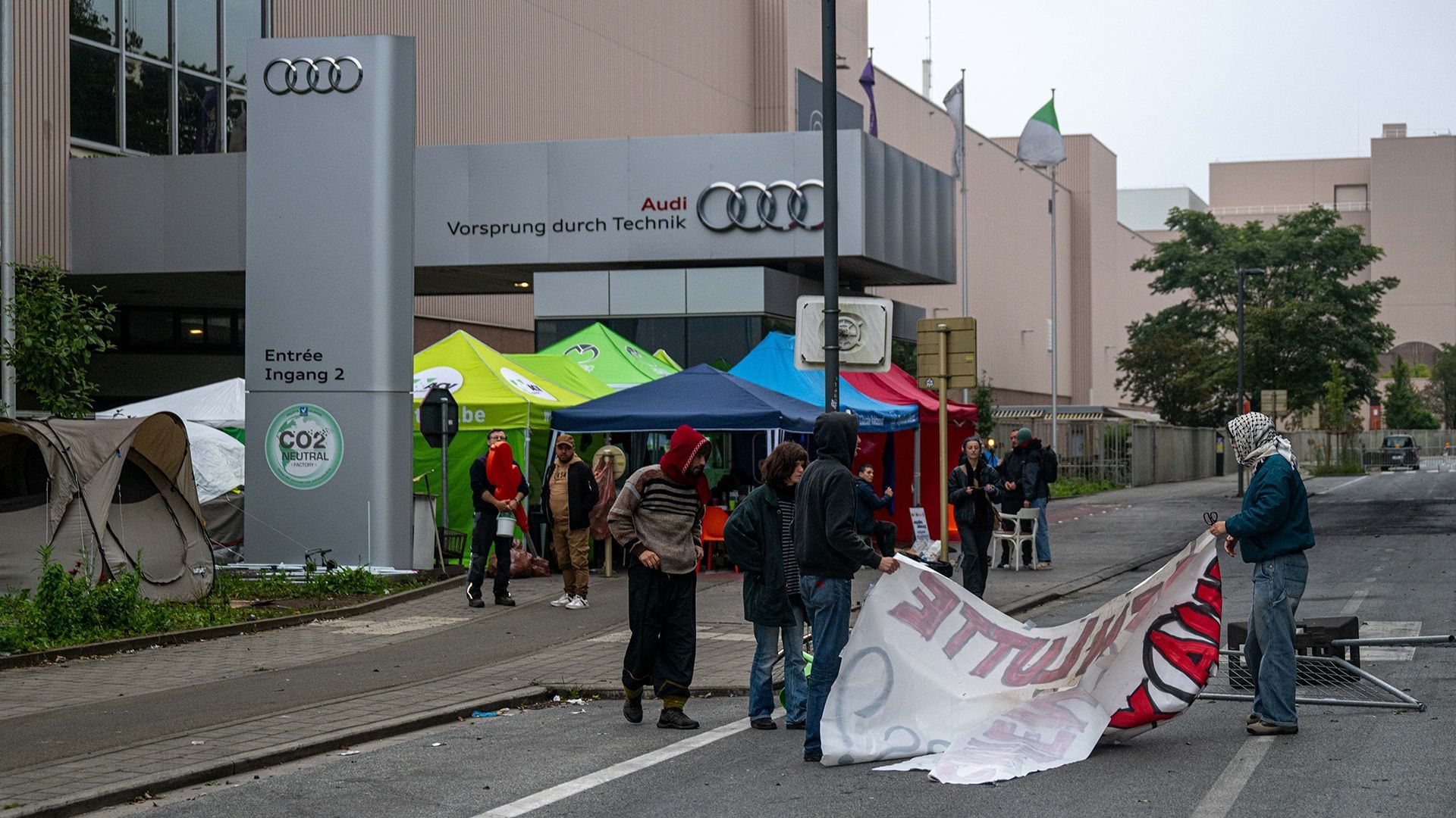 Audi Brussels : Les Syndicats Sont-ils Trop Gourmands ? Vos Avis - RTBF ...