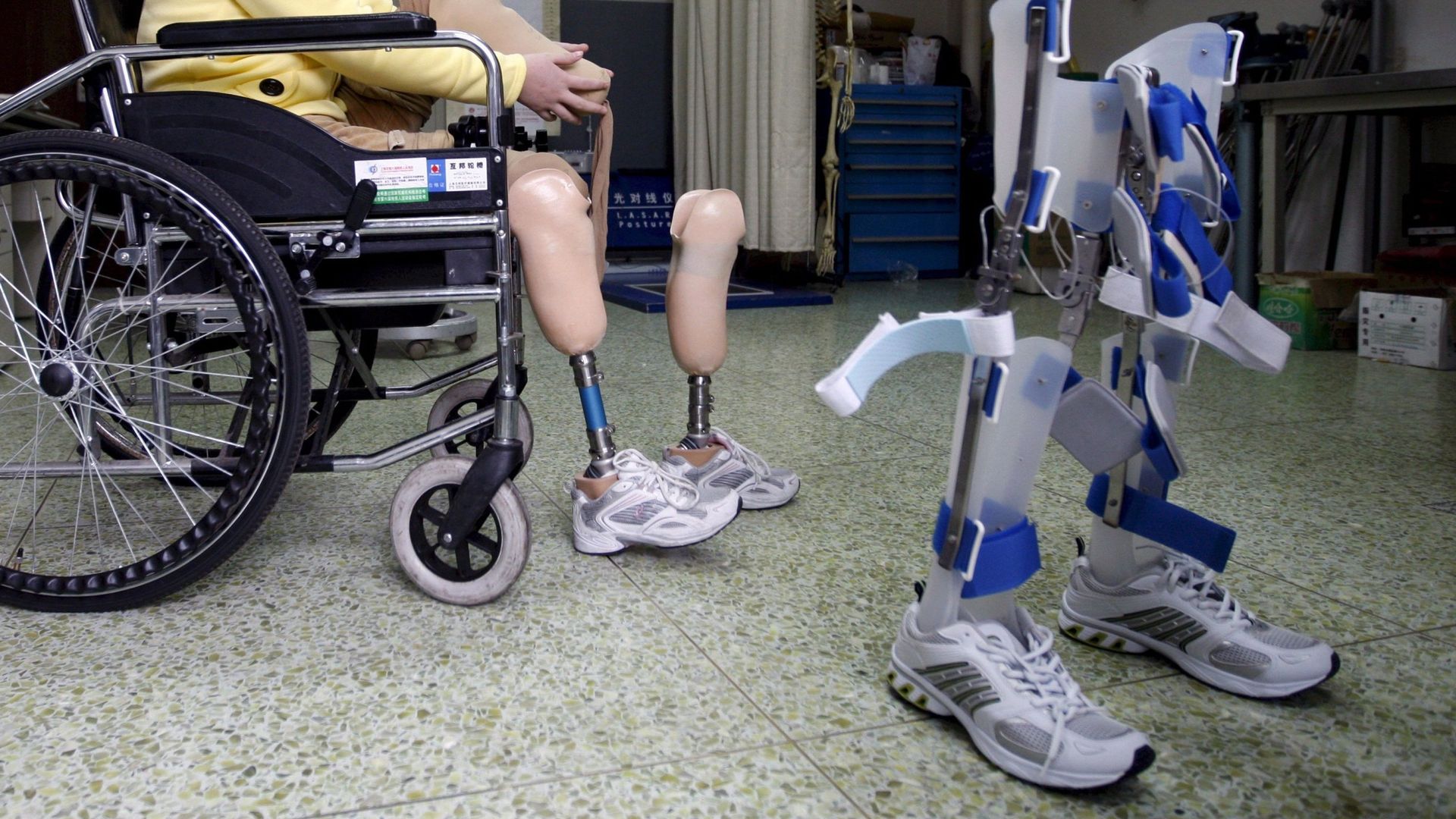 Des professeurs belges participent à un projet de "jambes bioniques" 