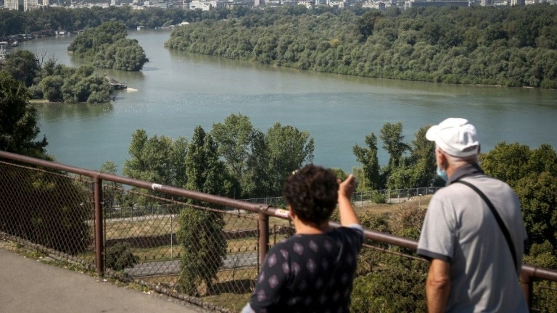 La rivière Sava rejoint le Danube à Belgrade, le 11 septembre 2020.