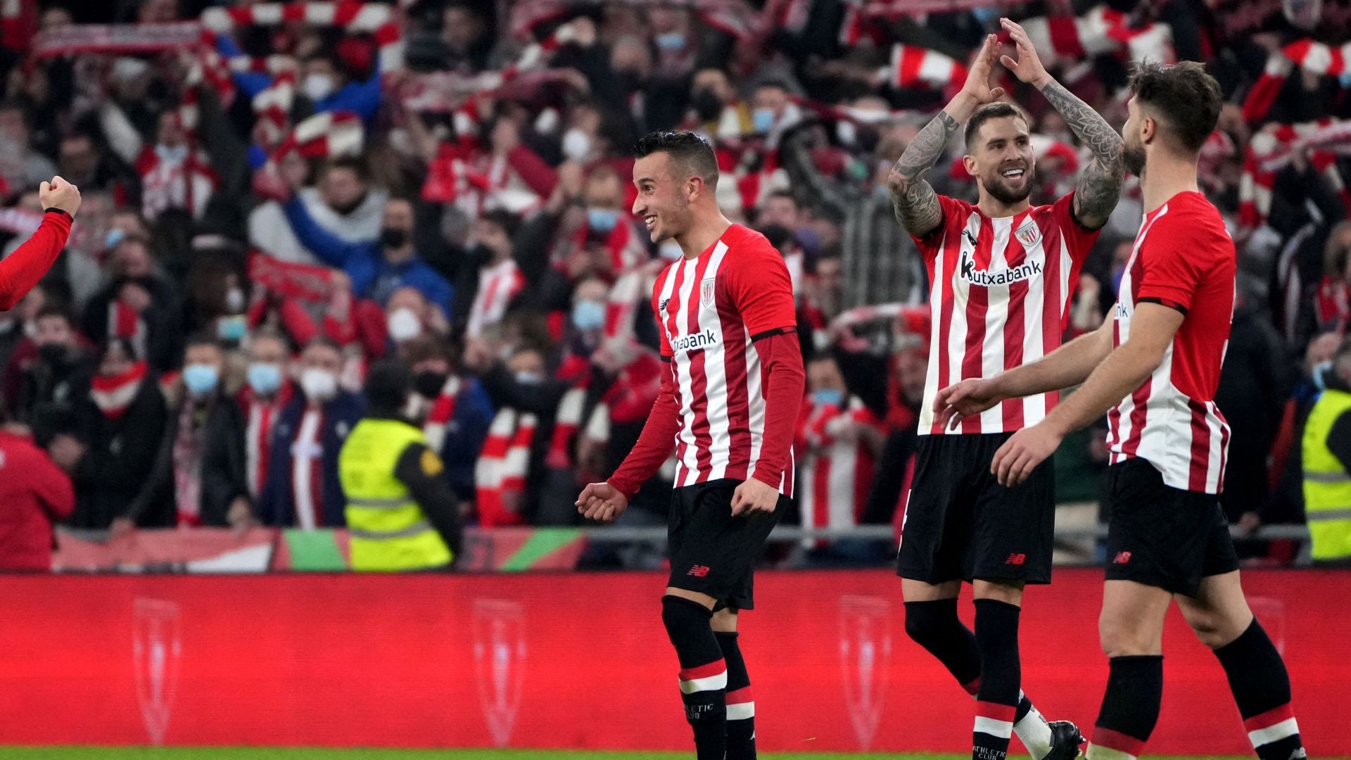 Les joueurs de l’Athletic Bilbao célèbrent leur victoire.