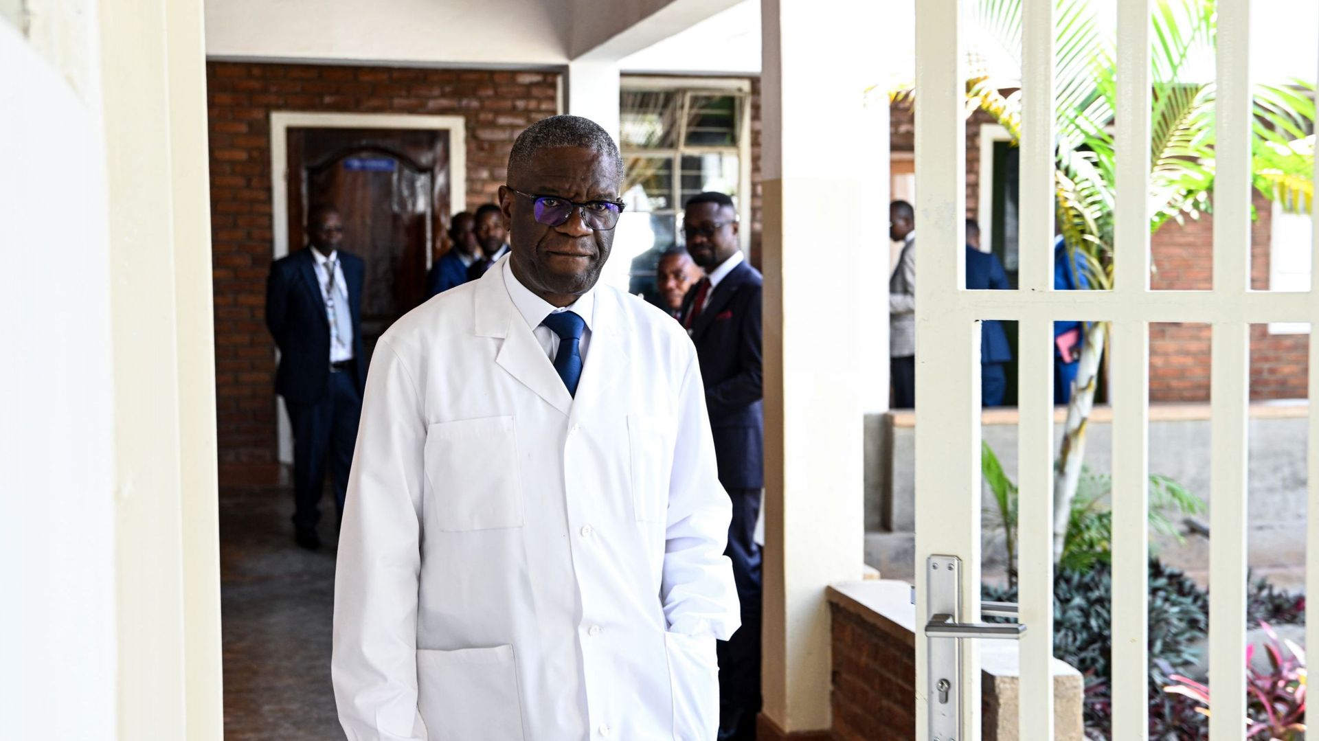 Le docteur Denis Mukwege le 2 juin 2022 lors d’une visite à l’hôpital Panzi en RDC.