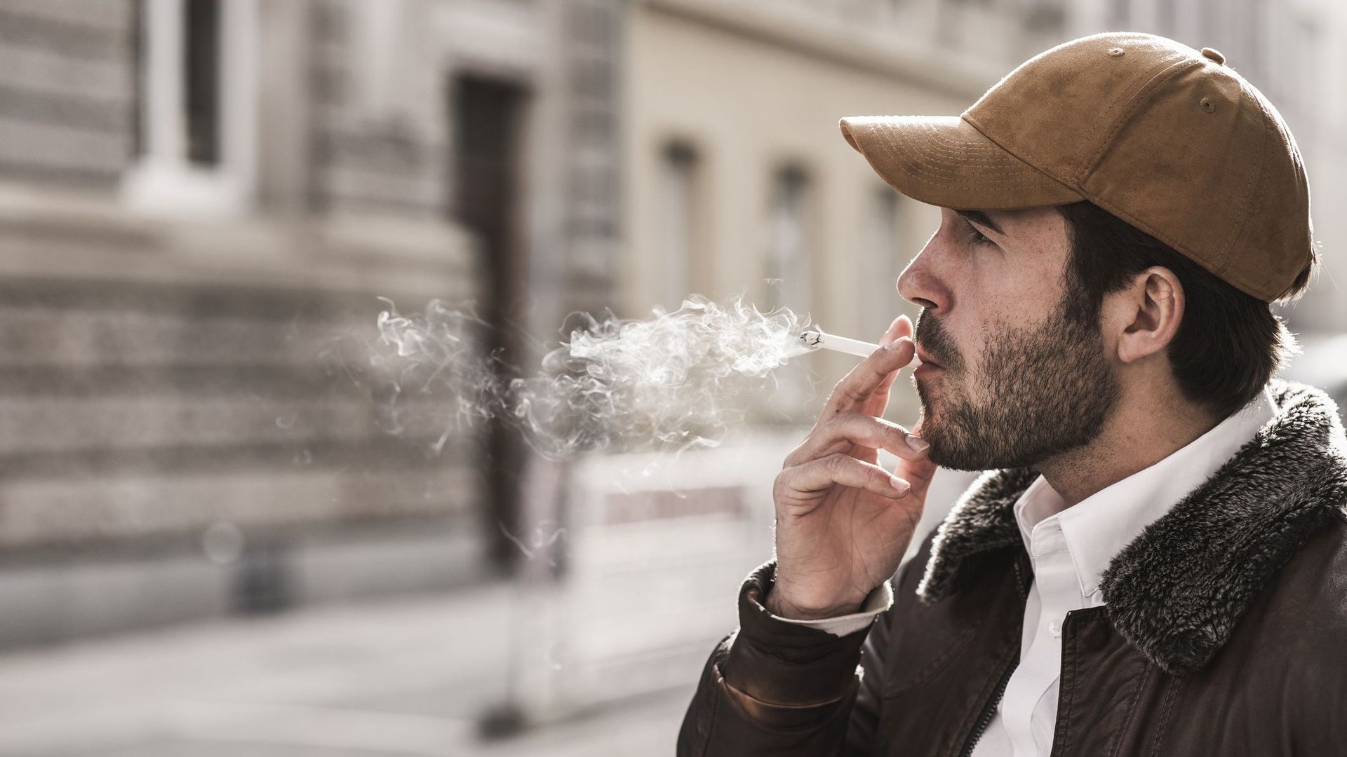 Tabac et dépression pourraient être liés chez les jeunes adultes.