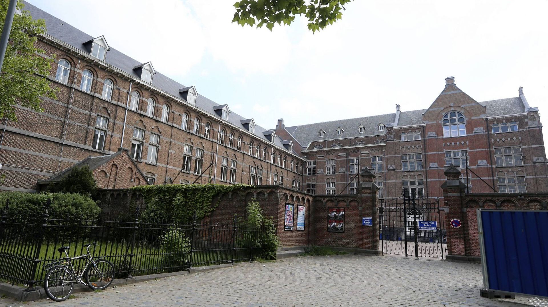 Collège Saint-Michel d'Etterbeek : les cours de primaire suspendus, cinq cas positifs au coronavirus parmi le personnel