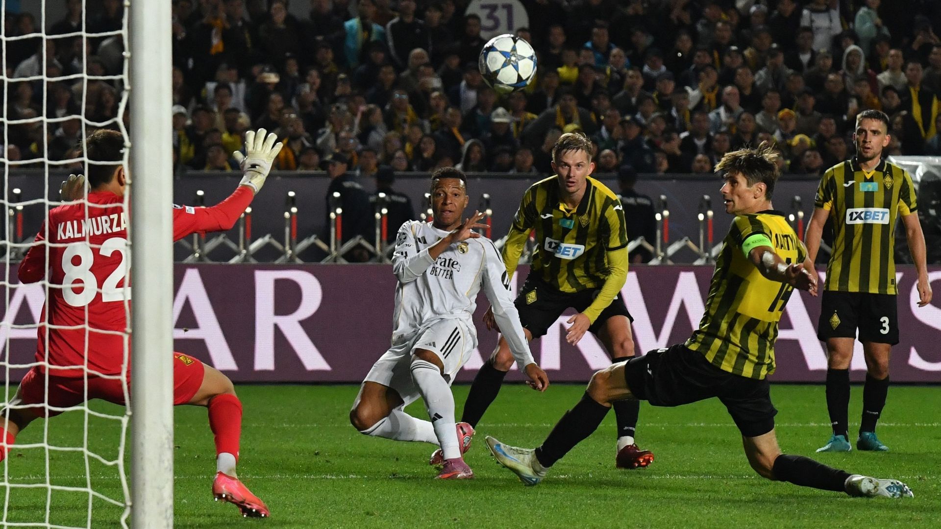 Kairat Almaty - Real Madrid : assist et clean sheet pour Thibaut Courtois, triplé de Kylian Mbappé