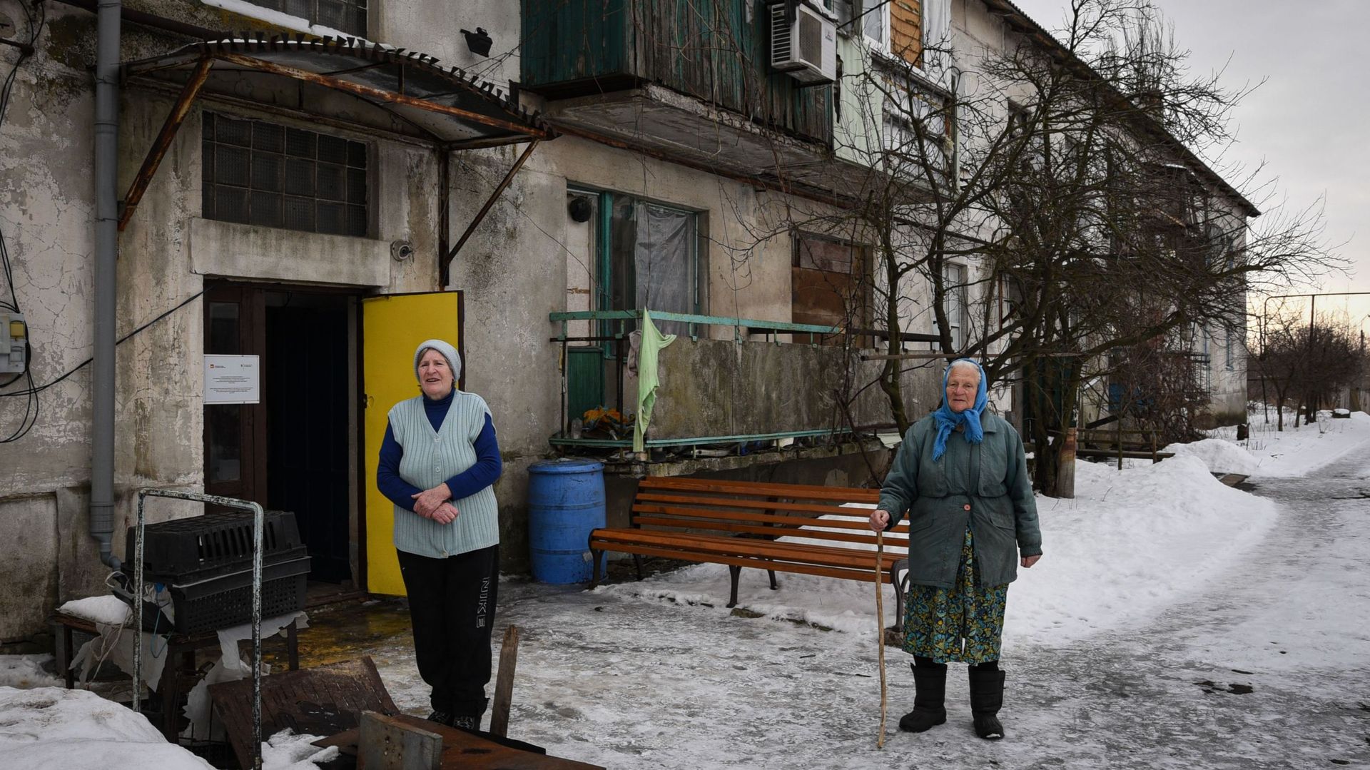Mariia et Zinaida, malgré leur âge avancé, ont décidé de rester dans leur village natal d'Opytne, près de la ligne de front dans l'est de l'Ukraine.