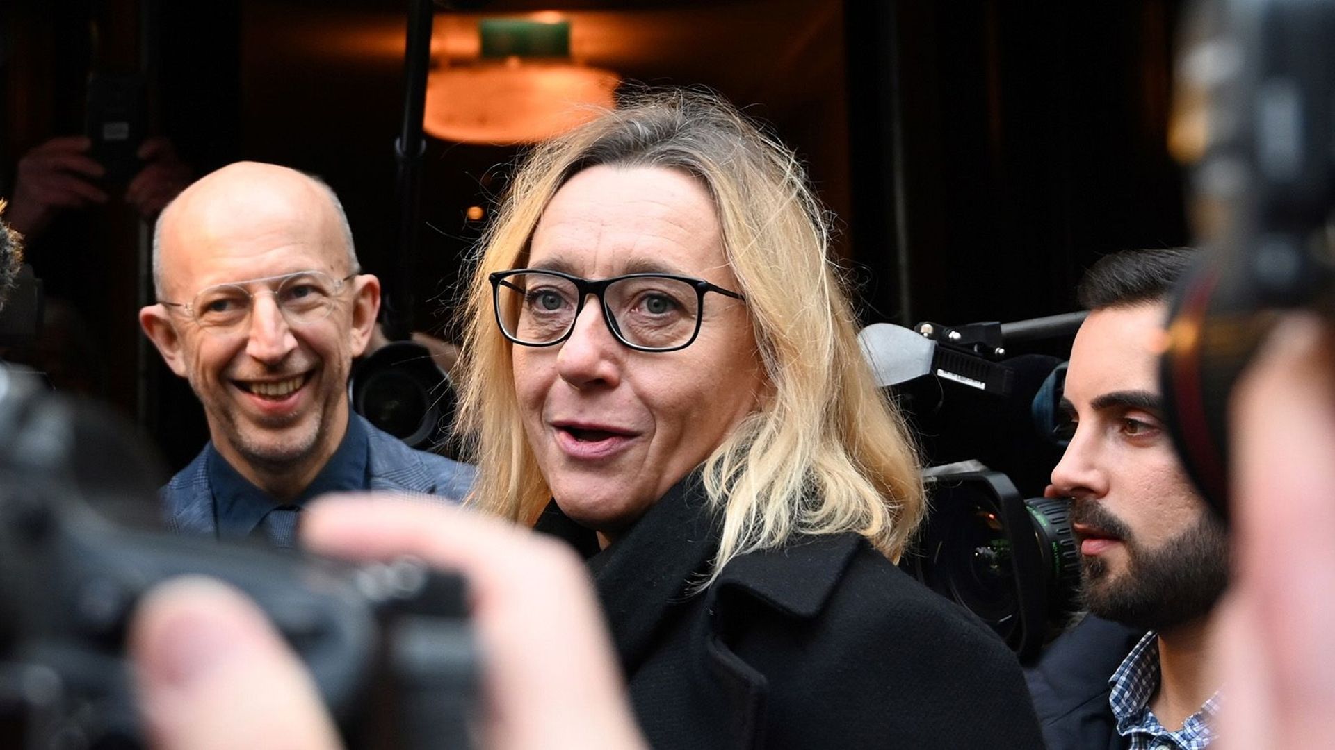 La démission de Virginie Despentes, 50 ans, benjamine du jury de l'académie Goncourt, intervient un mois après la démission de son président, Bernard Pivot.