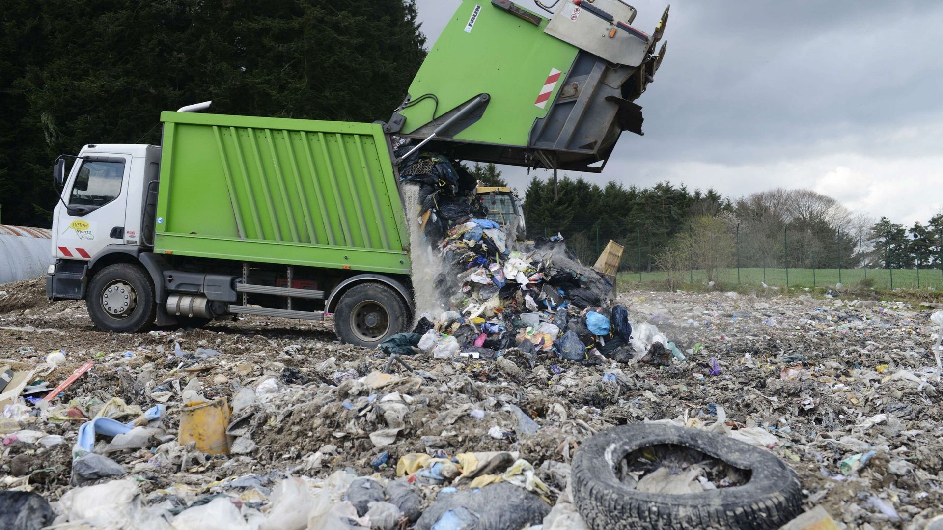 Seuls 4 % des déchets suédois finissent dans une décharge à ciel ouvert.