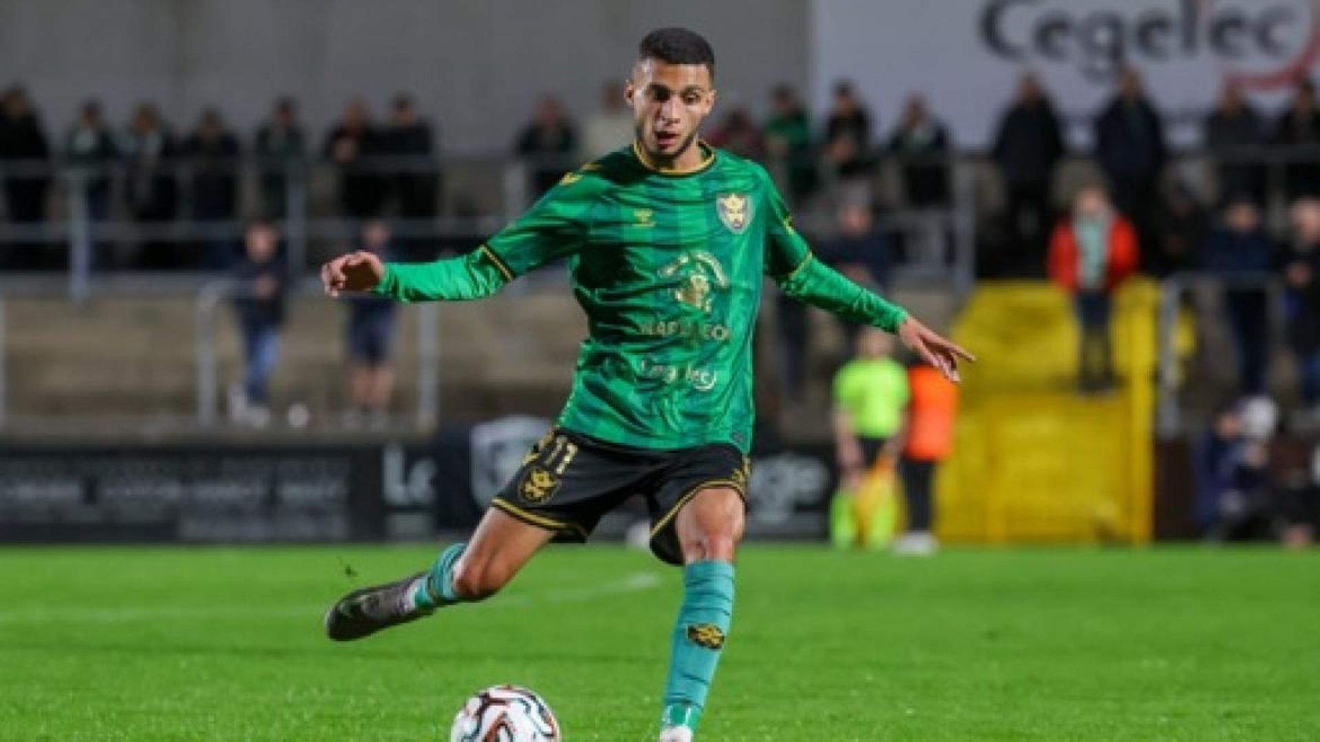 Neuf matchs de suspension pour Kays Ruiz, après son coup de boule lors de Francs Borains-RSCA Futures