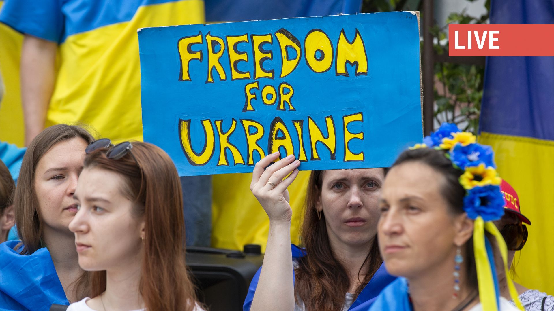 Direct - Guerre en Ukraine : Les dirigeants des Vingt-Sept octroient à l'Ukraine et à la Moldavie le statut de candidat à l'UE