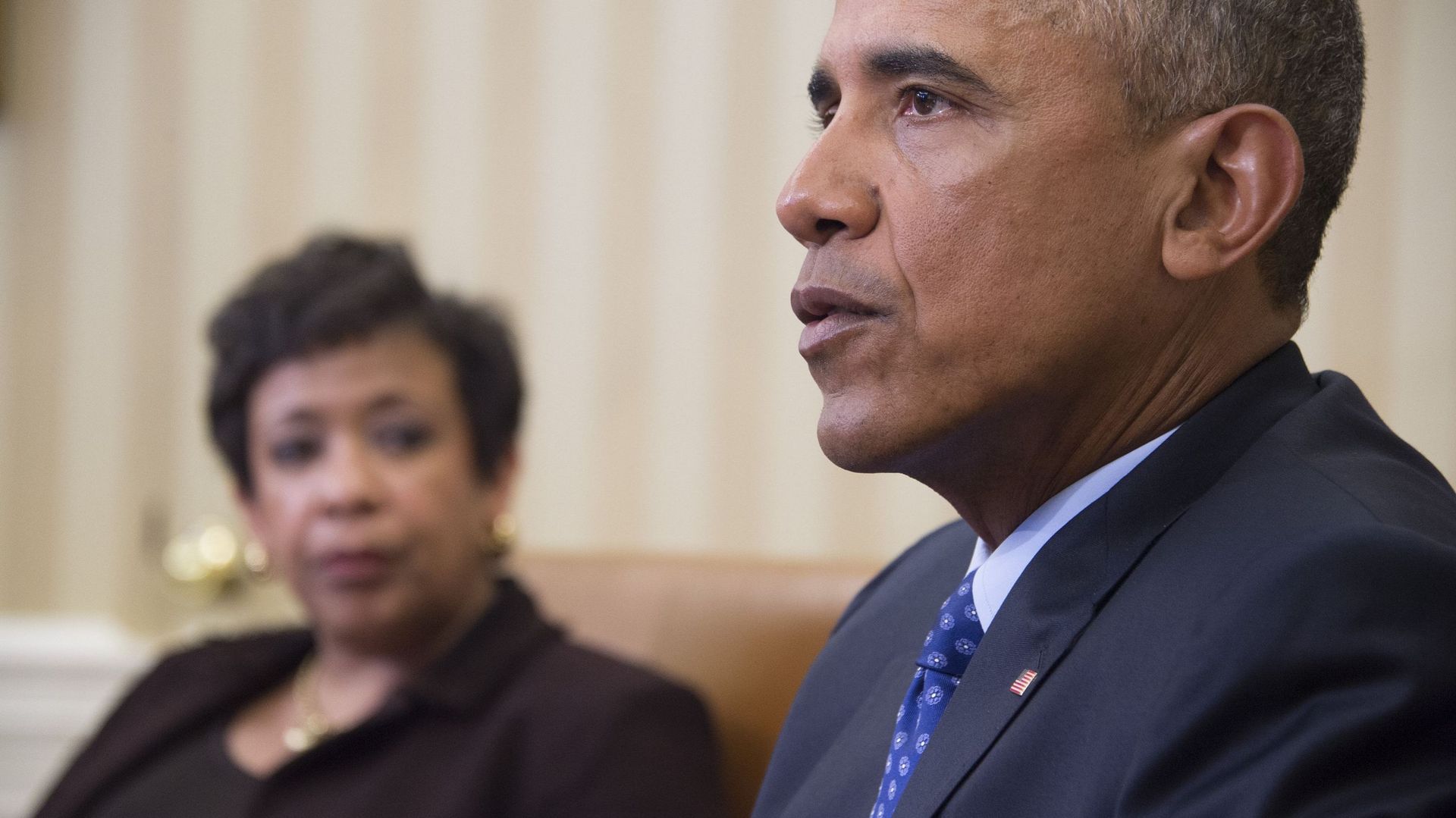 Barack Obama contourne les républicains pour contrôler les armes à feu ...