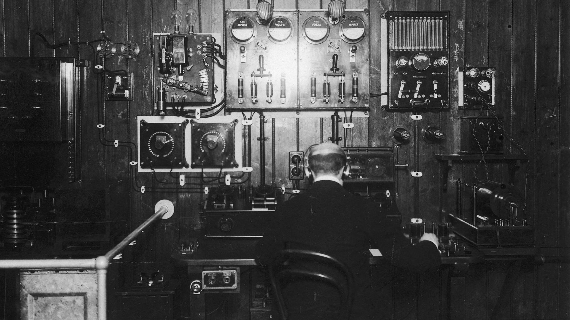 Opérateur télégraphique, à Londres en 1913