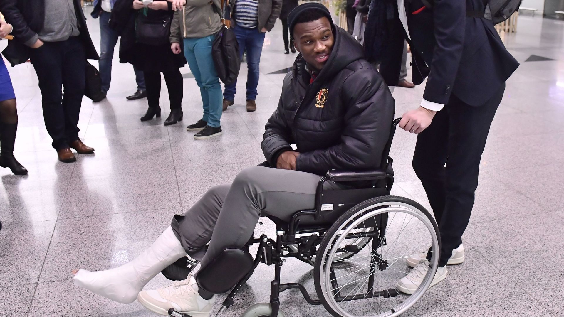 Fataliste, Obbi Oulare promet de 'revenir encore plus fort' RTBF Actus