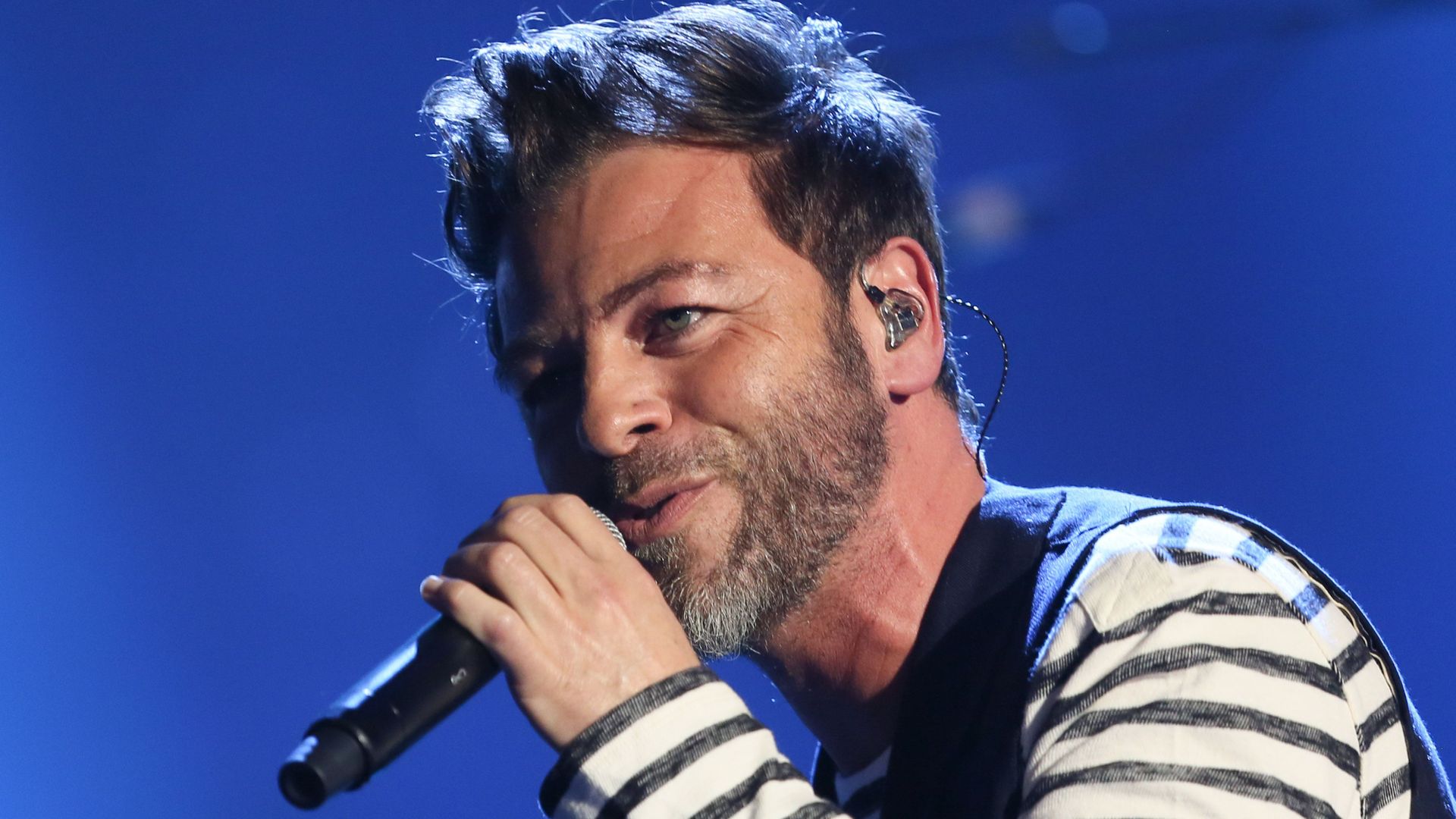 Christophe Maé fête son anniversaire en sortant un nouveau single : "50 ans déjà"