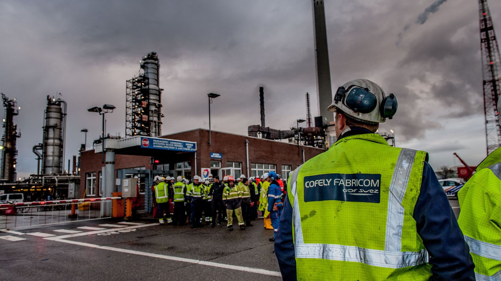 Archive: explosion à la raffinerie Total à Anvers