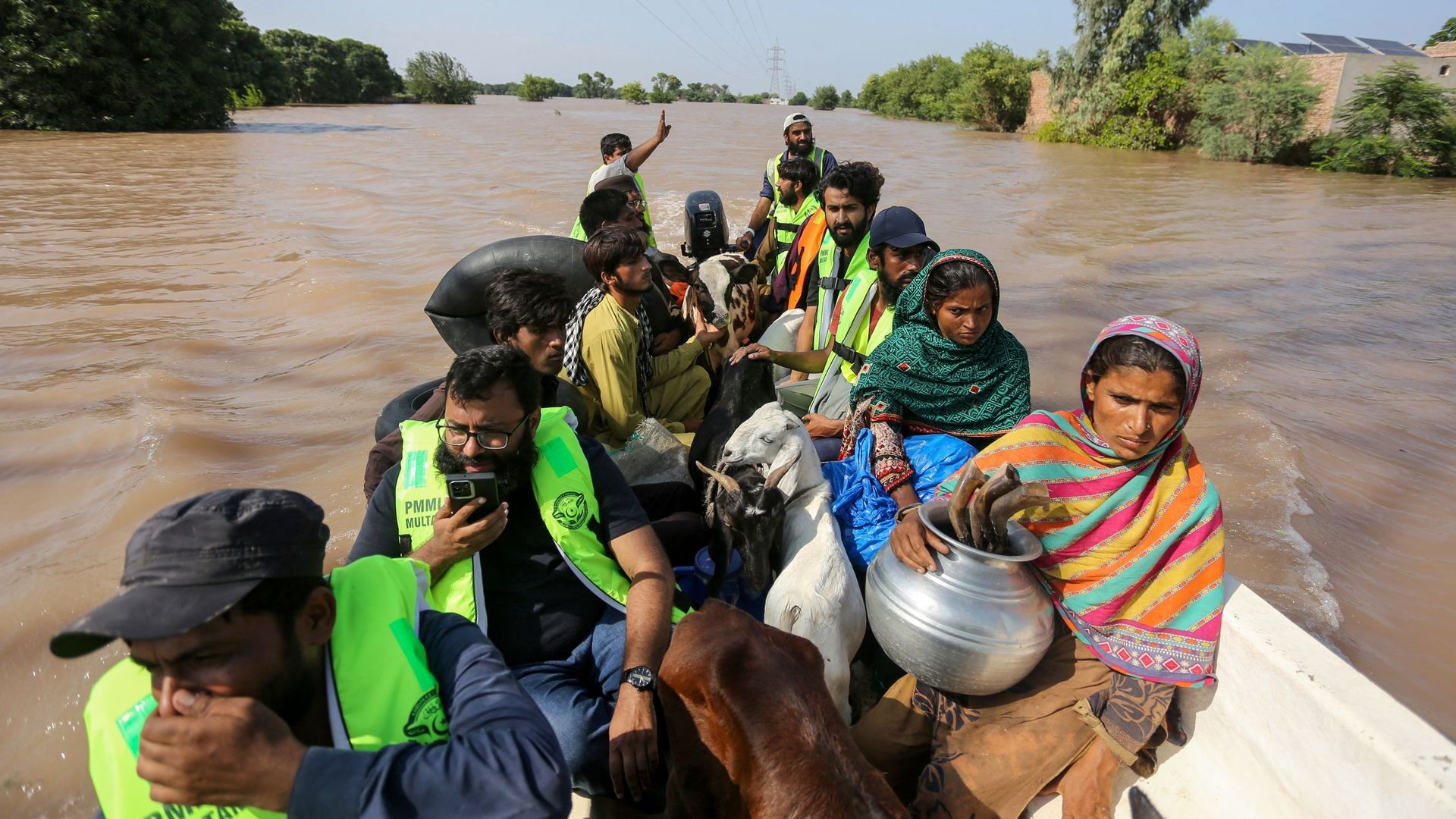 Violentes inondations au Pakistan : quatre millions de personnes ont été affectées dans le centre du pays