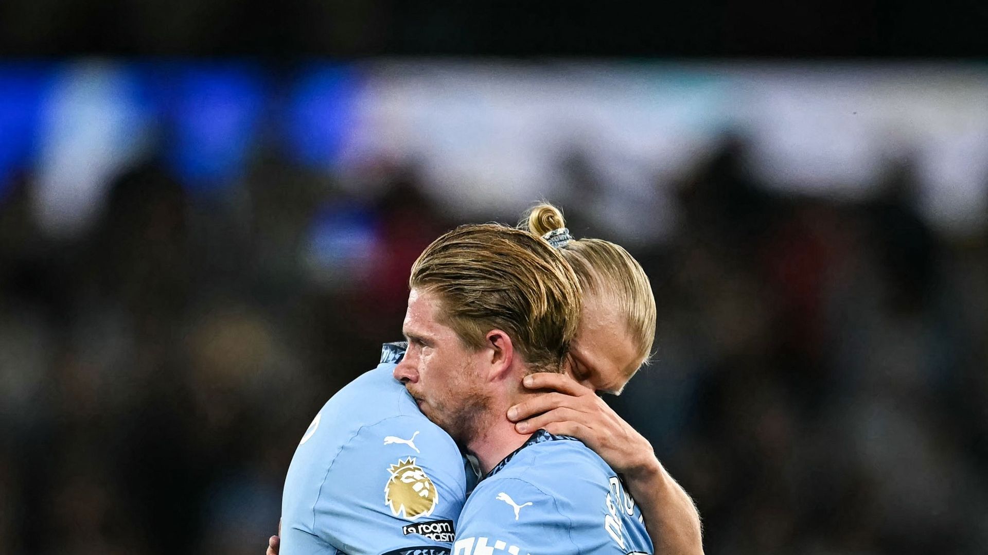 Le "meilleur joueur du monde" et même Doku comme sauveur : l’après De Bruyne est un casse-tête pour Manchester City