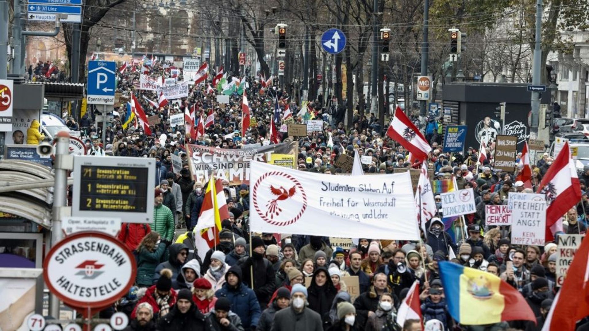 Manifestation contre les mesures gouvernementales de lutte contre le coronavirus, le 4 décembre 2021 à Vienne