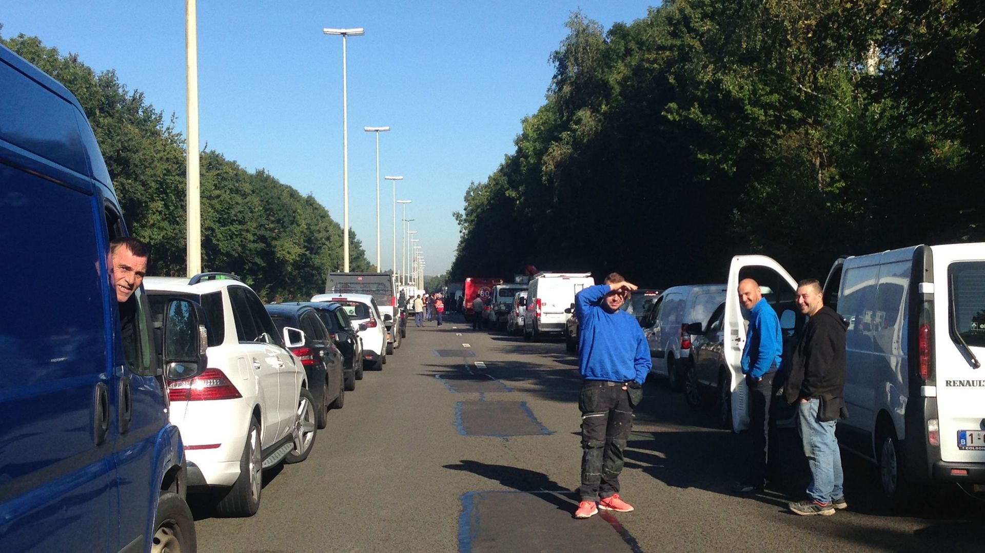 Accident sur l'A54 CharleroiNivelles la chaussée restera fermée