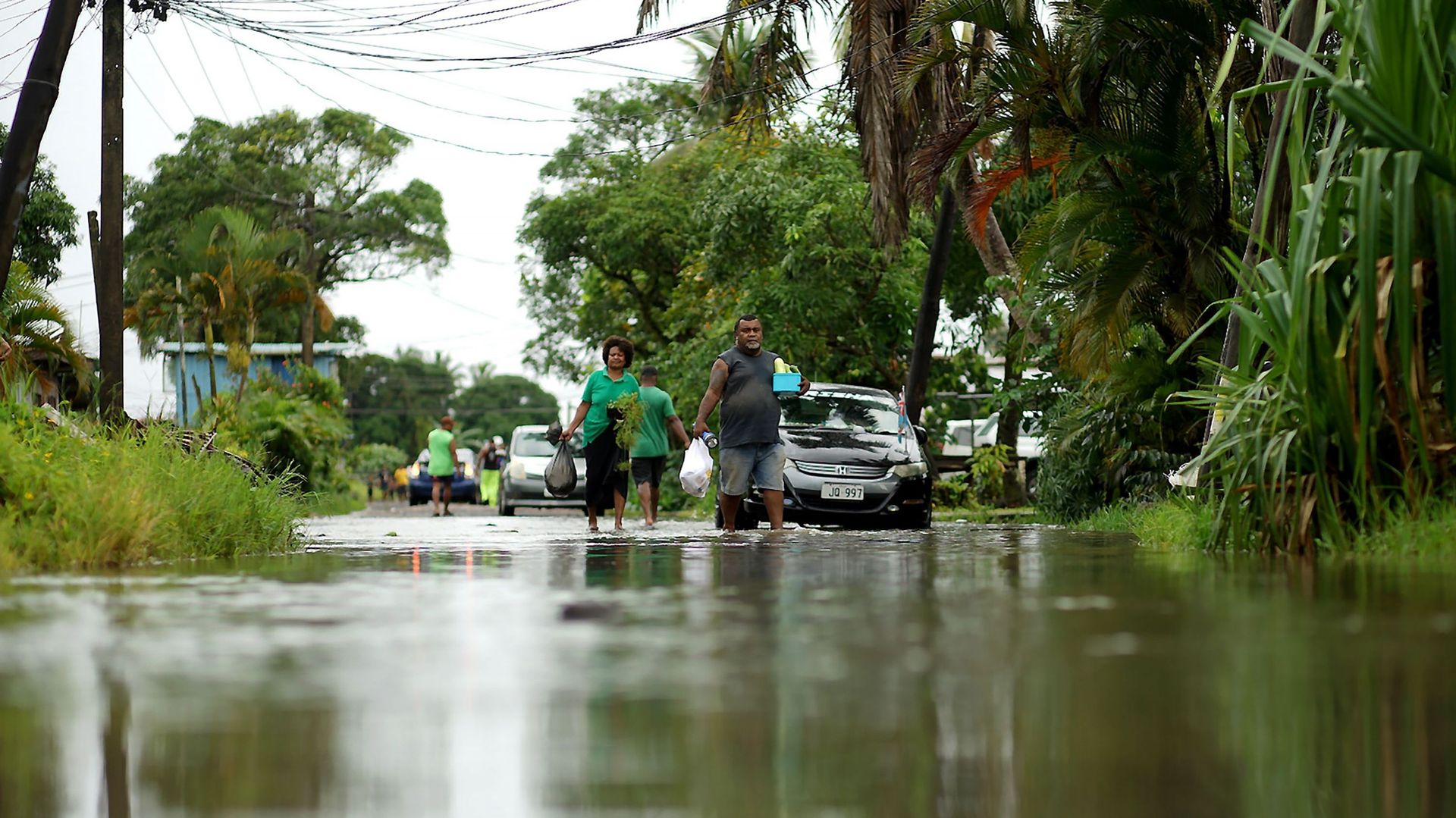 Fidji: des Belges coincés sur leur voilier à cause du cyclone Yasa