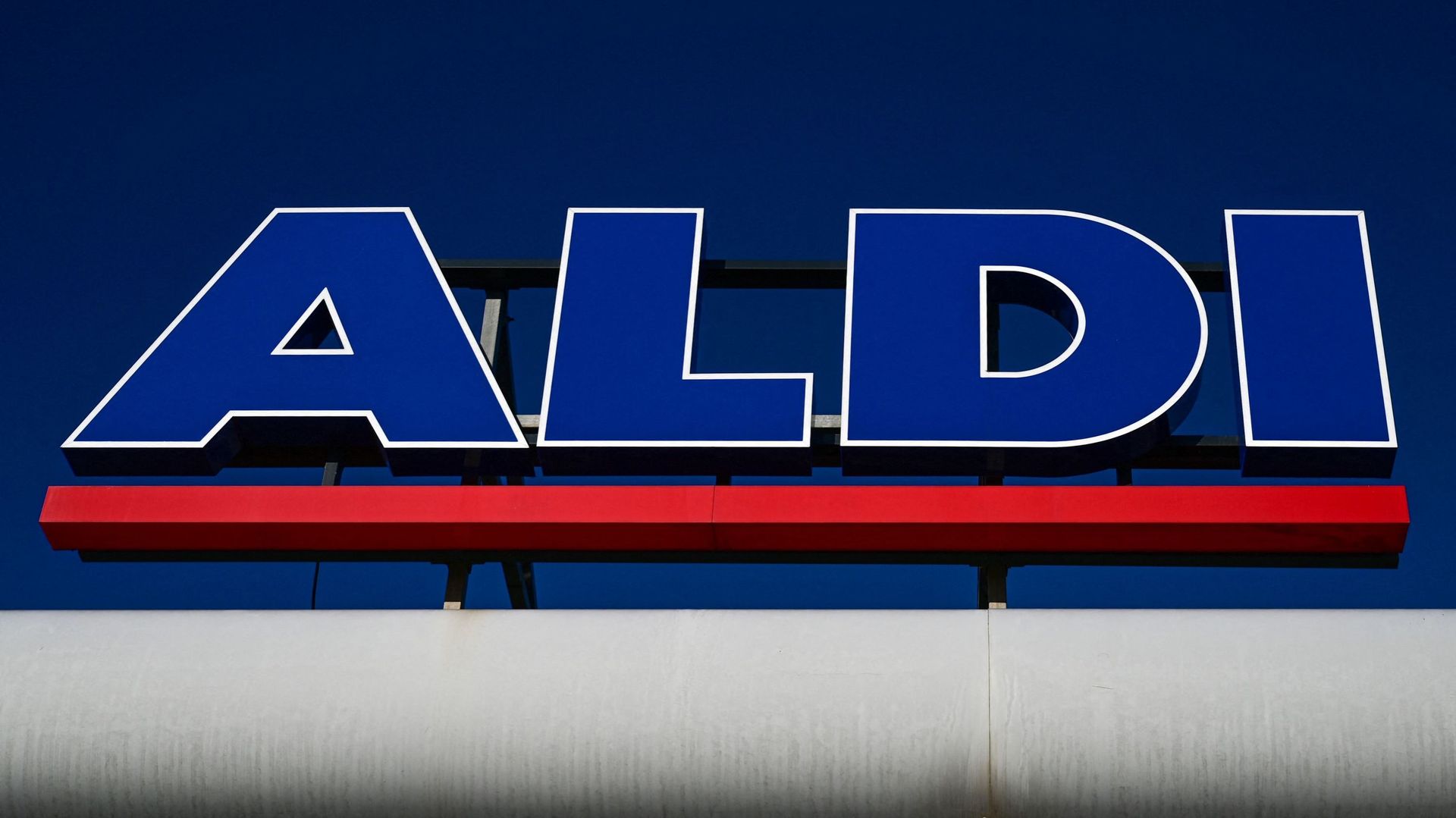 Aldi rappelle un nettoyeur de sols durs, sa batterie risquant de surchauffer