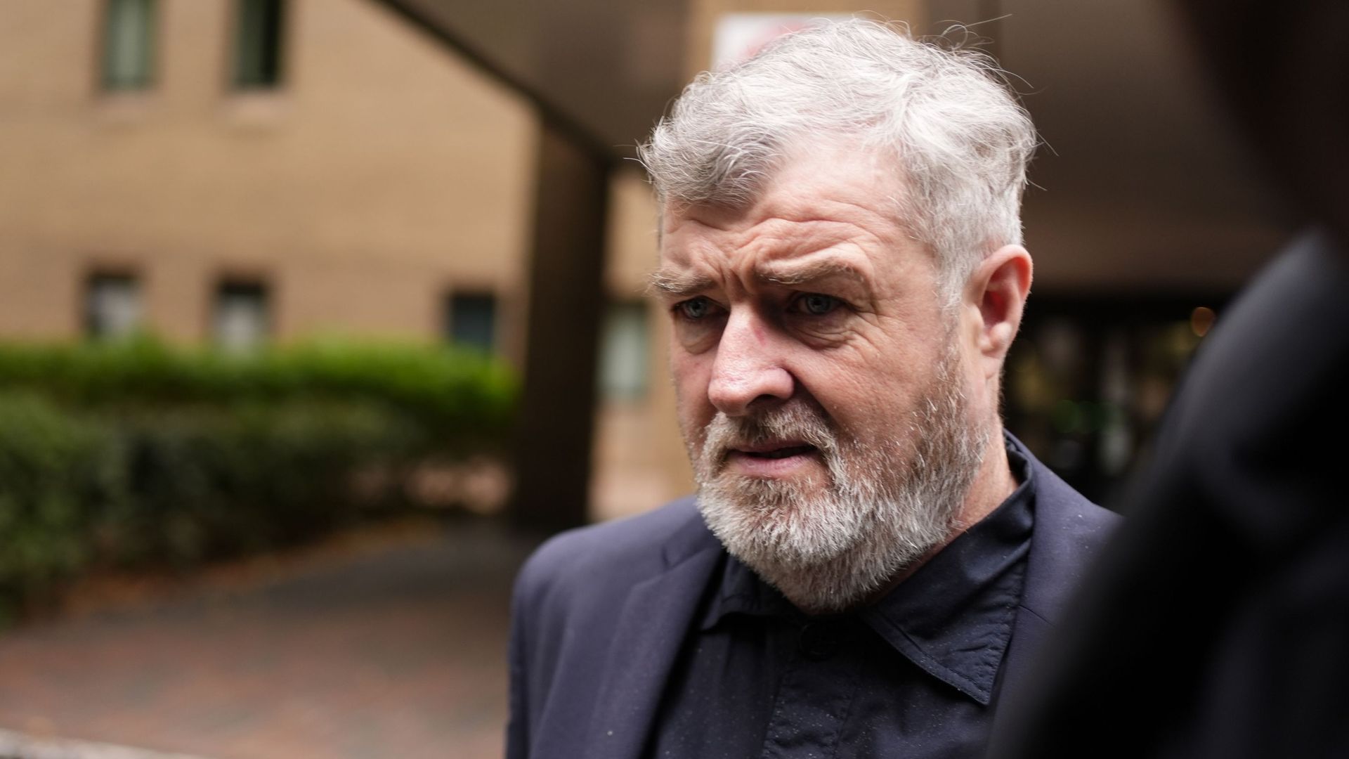 Accusé de viol, Paul Gallagher, frère de Liam et Noel, plaide non coupable