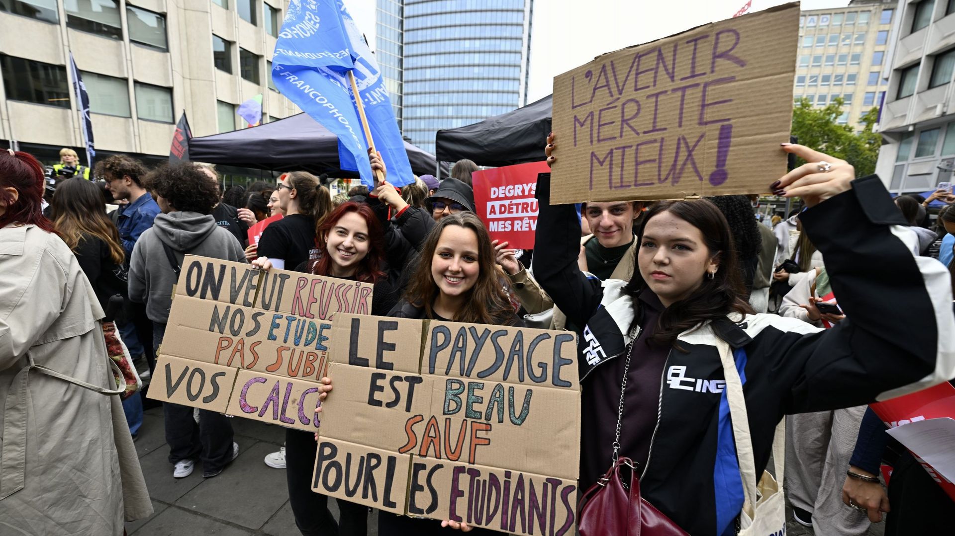 Décret Paysage, étudiants non finançables et colère étudiante face à la ministre Degryse : 5 questions pour tout comprendre