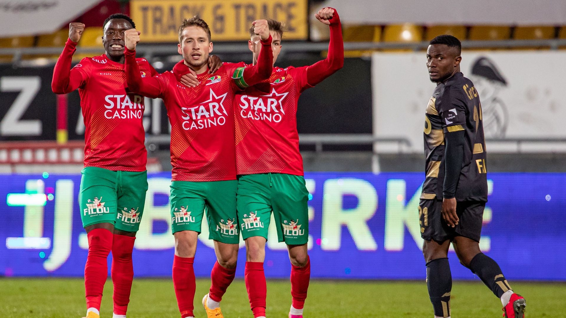 Ostende humilie le Standard (6-2) lors de la première journée de ces play-off 2.