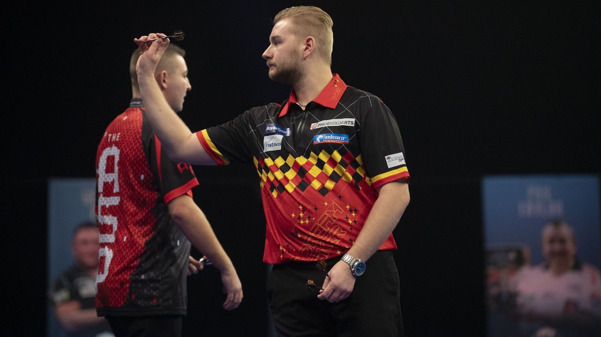 Dimi Van den Bergh battu aux portes de la finale du Grand Slam of Darts RTBF Actus