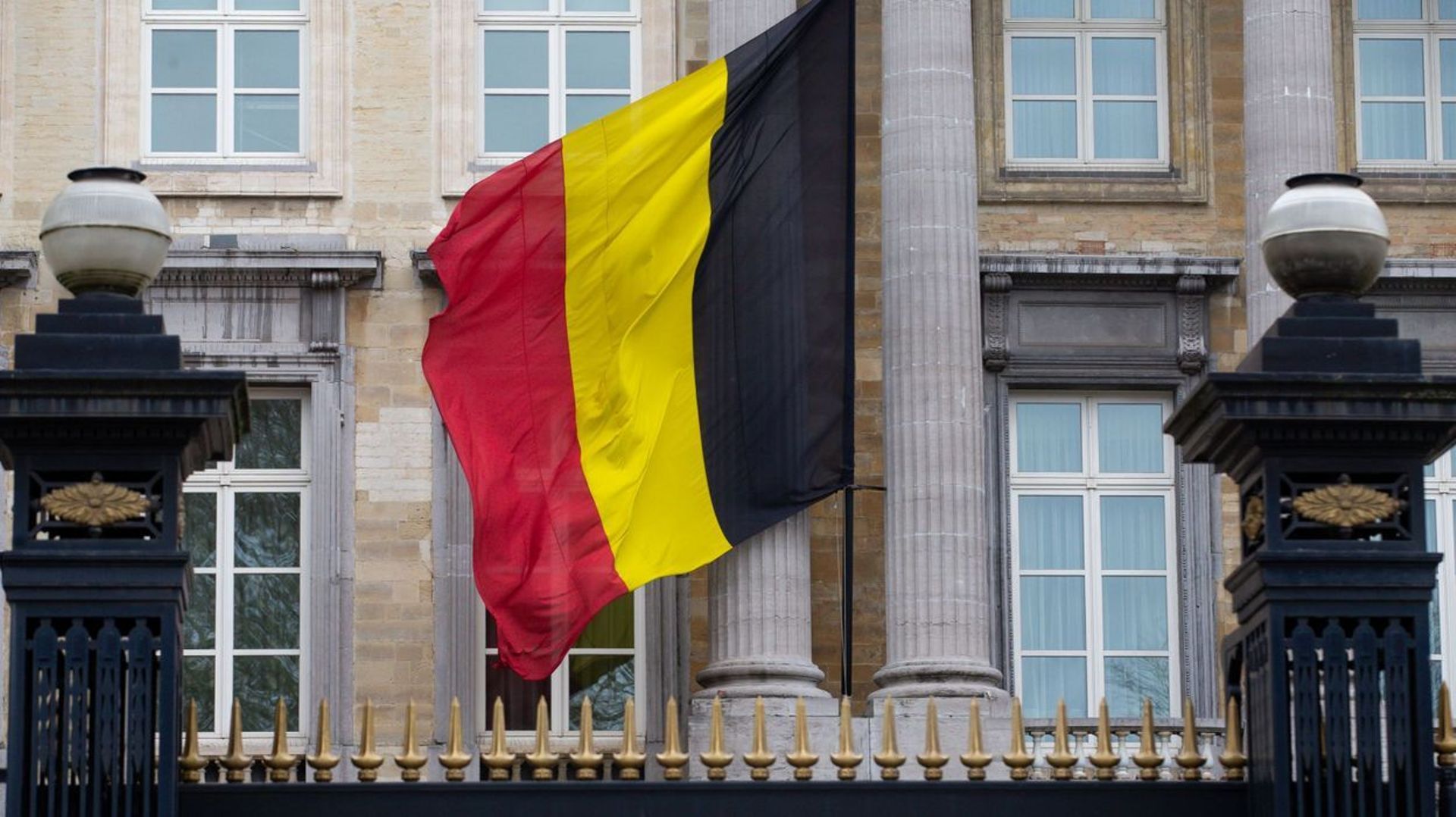 À Votre Avis : La politique belge est-elle à jeter ou à recycler ?