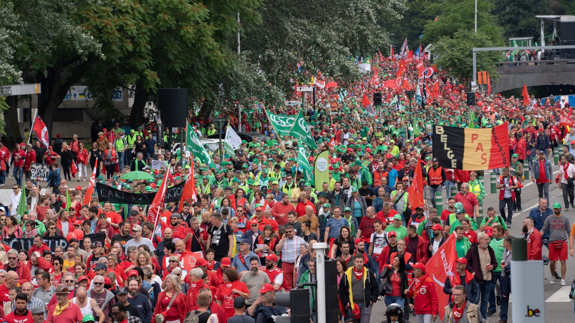 Entre 70.000 et 80.000 personnes étaient présentes dans les rues de Bruxelles, le 20 juin dernier, avec les mêmes revendications.