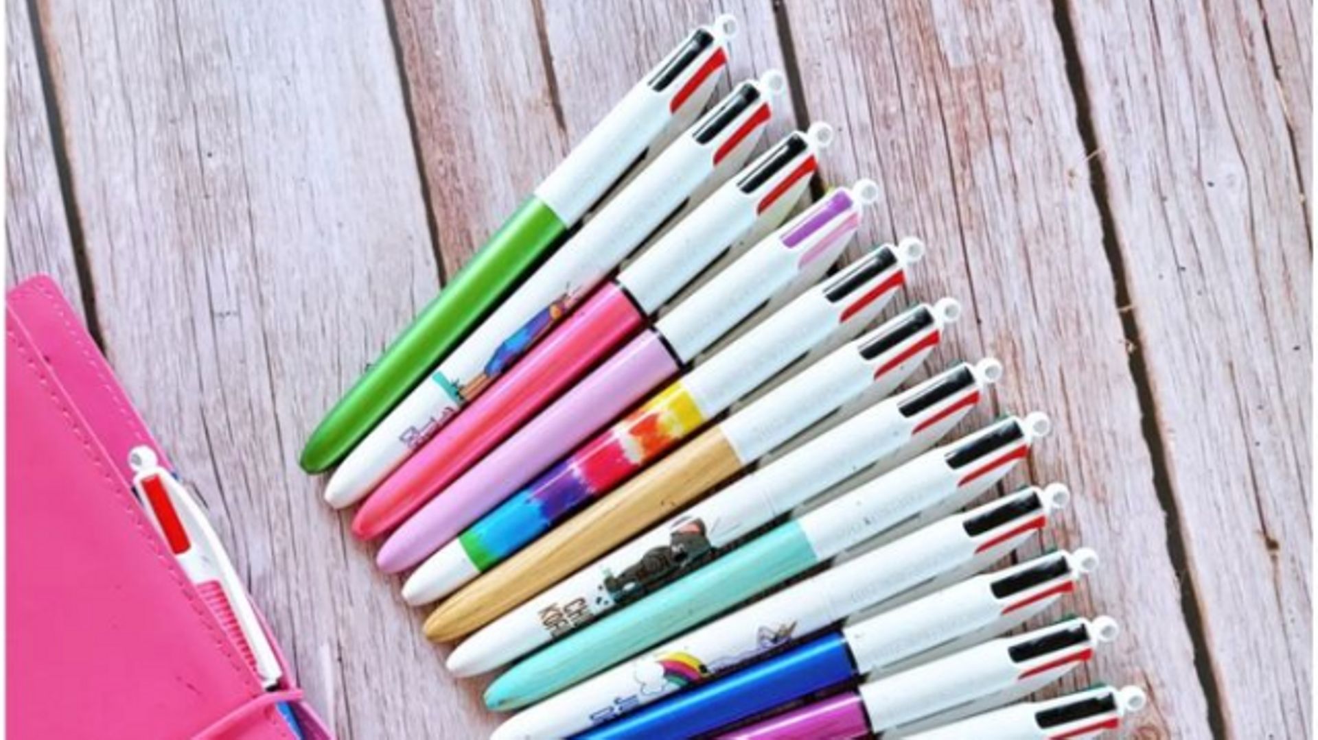 Le stylo quatre couleurs Bic le plus cher au monde vendu plus de 24 000  euros