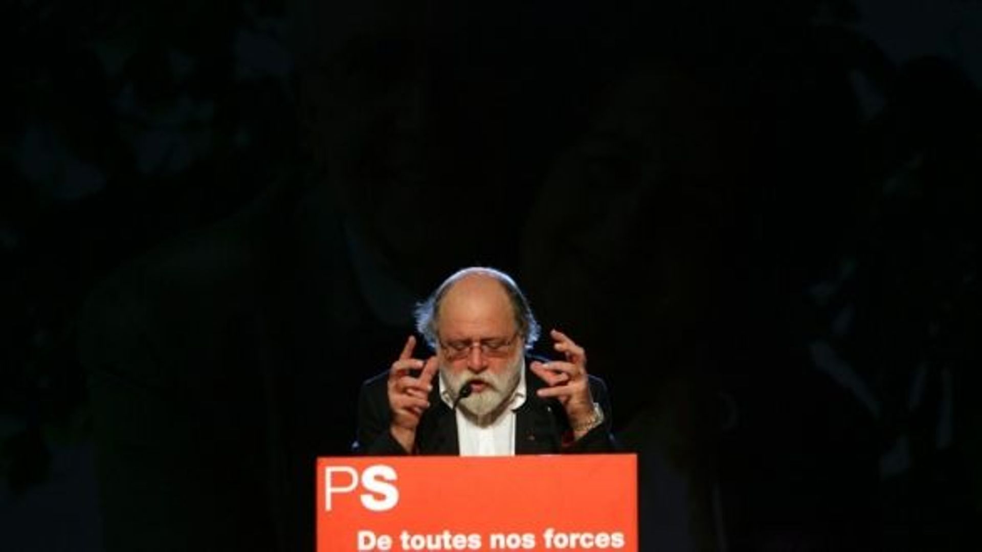 Le député Moriau logé gratis chez le bourgmestre Moriau RTBF Actus