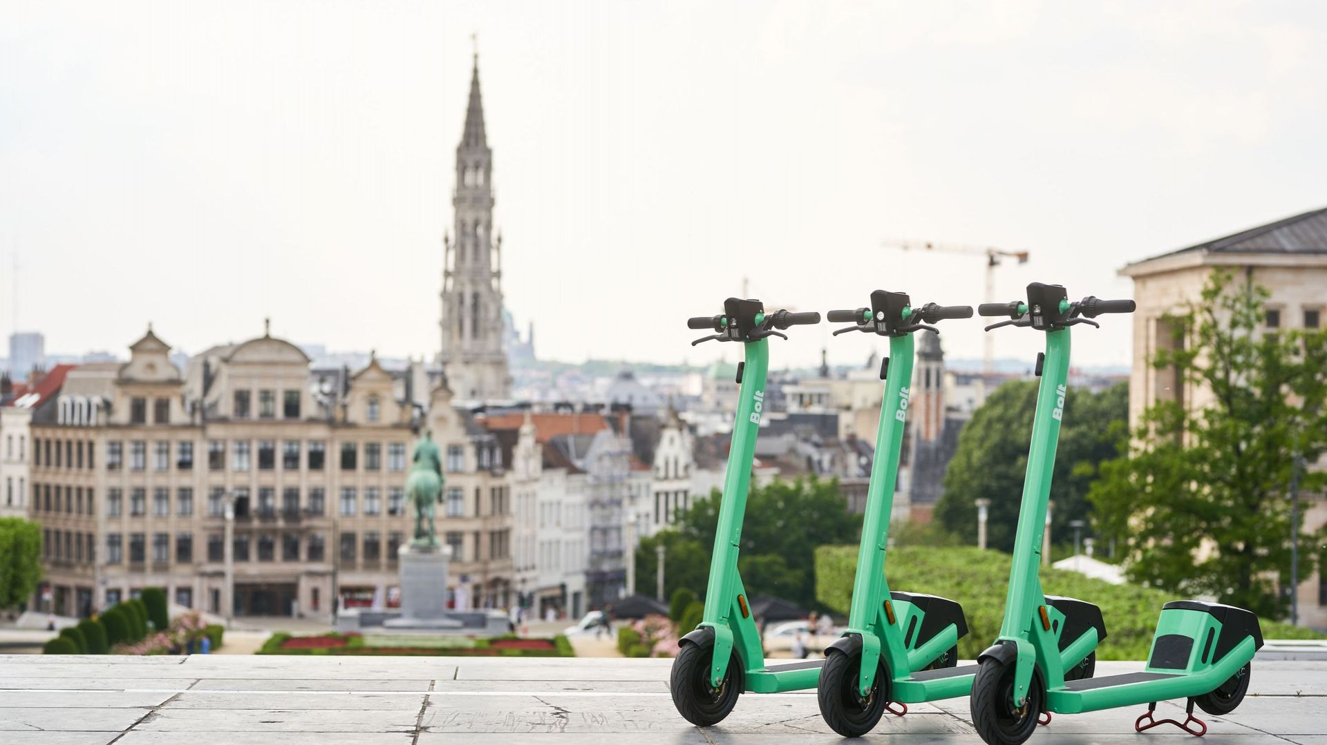 Les trottinettes électriques ont le vent en poupe à Bruxelles.