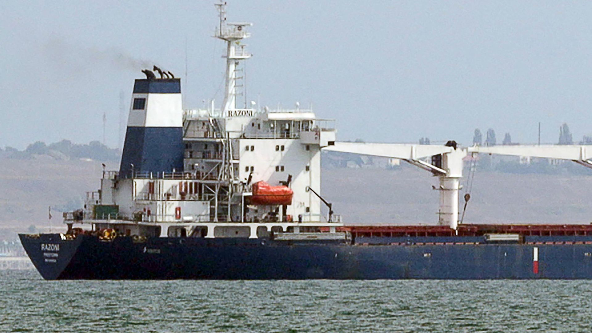 Le cargo Razoni, à bord duquel se trouvent 26.000 tonnes de céréales ukrainiennes, est arrivé à Istanbul.